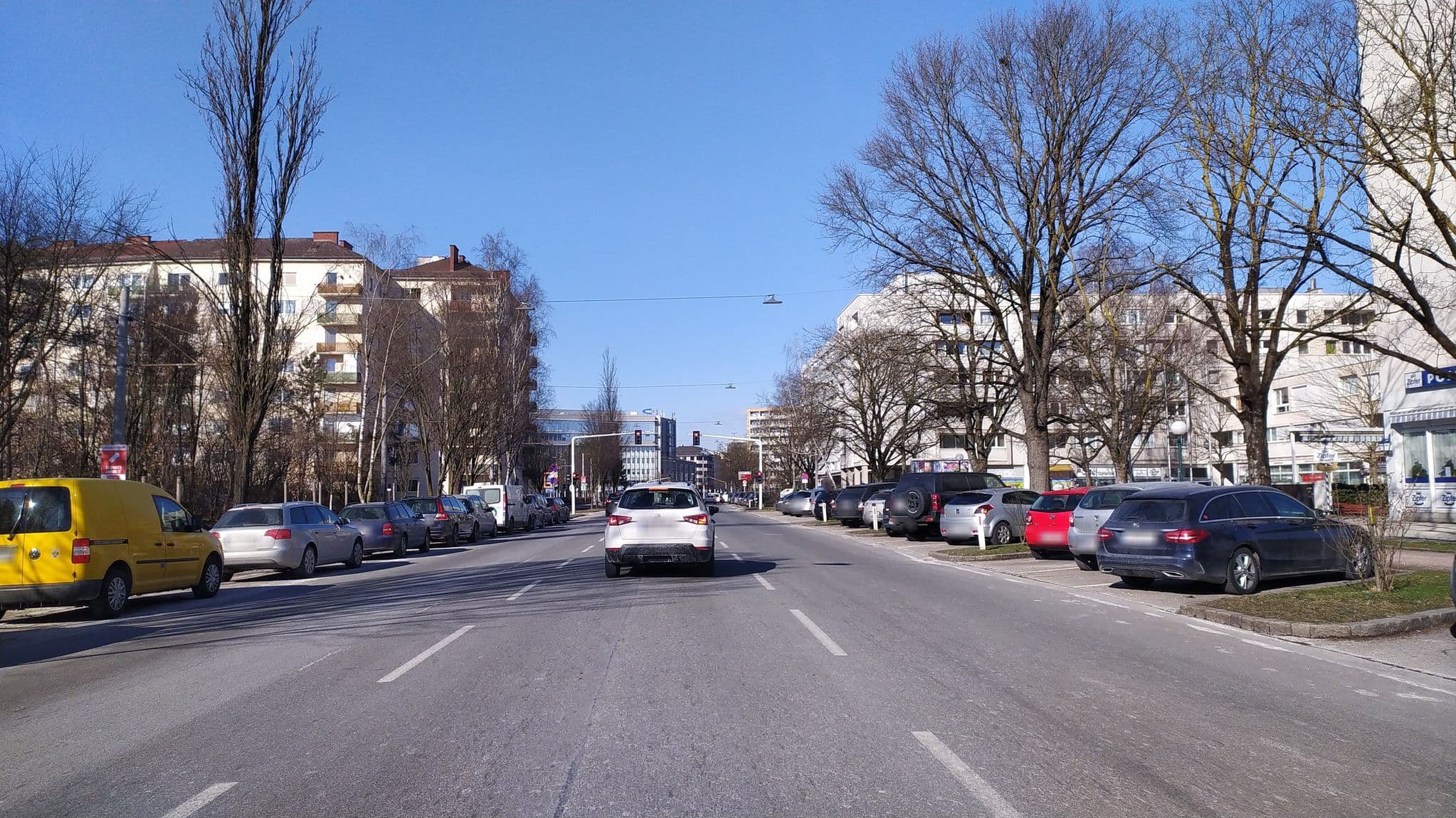 Street view near Poschacherstüberl, Gaumberg — © suriv (CC BY-SA · Mapillary)