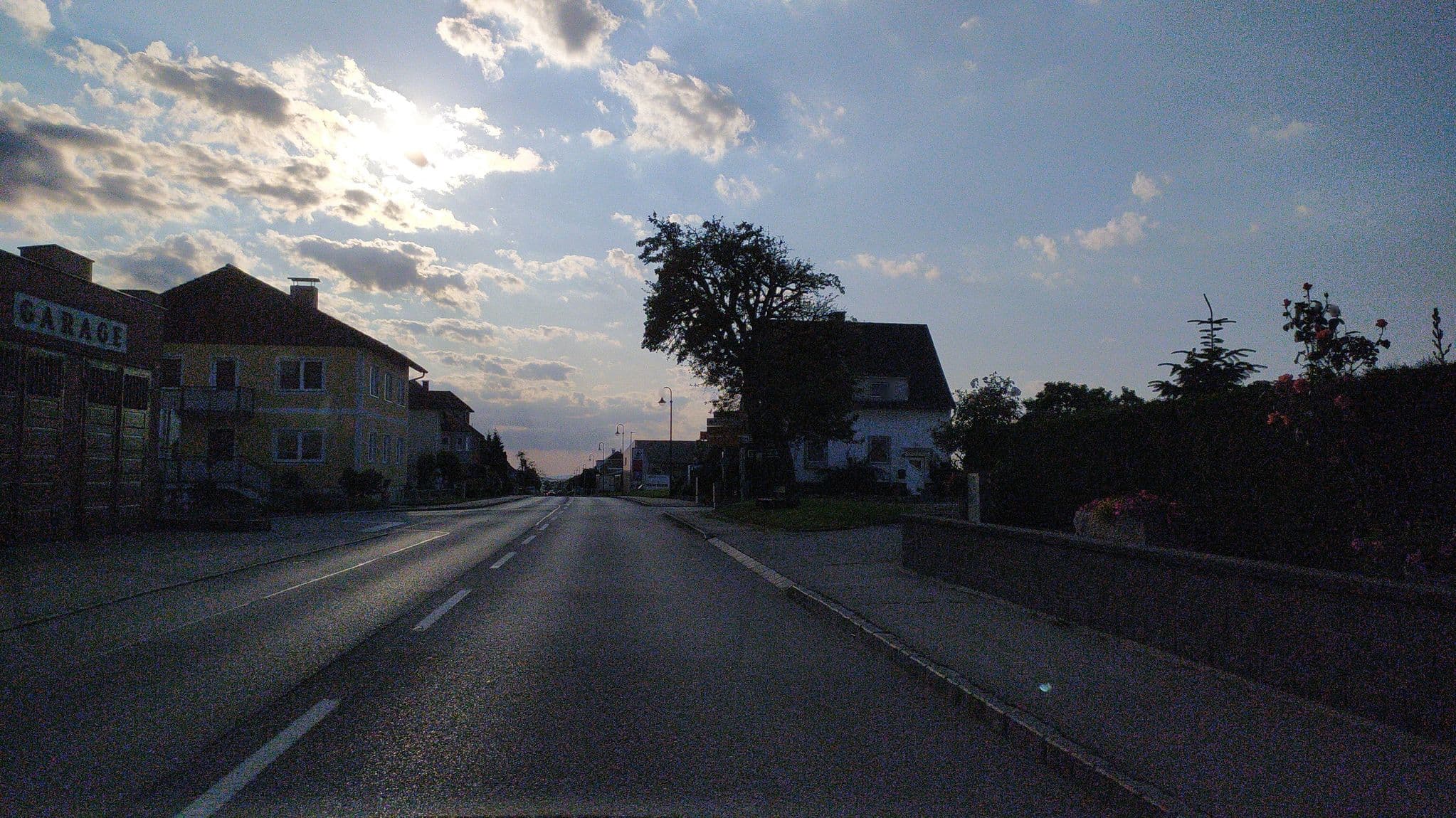Street view near Hotel-Cafe-Restaurant Vösenhuber Beate, Wallsee — © suriv (CC BY-SA · Mapillary)