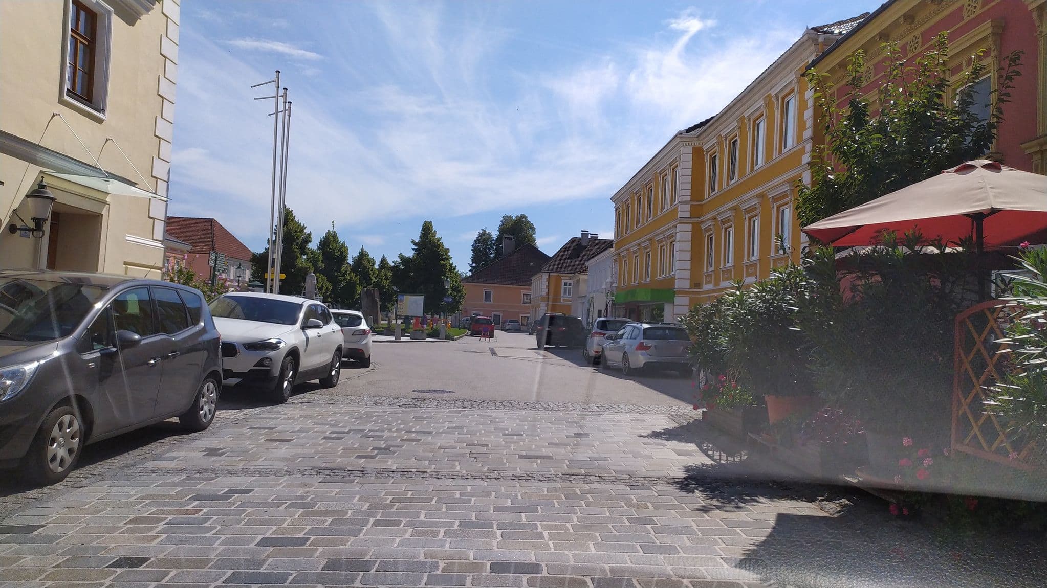 Street view near Gasthof-Sengstbratl, Wallsee — © suriv (CC BY-SA · Mapillary)
