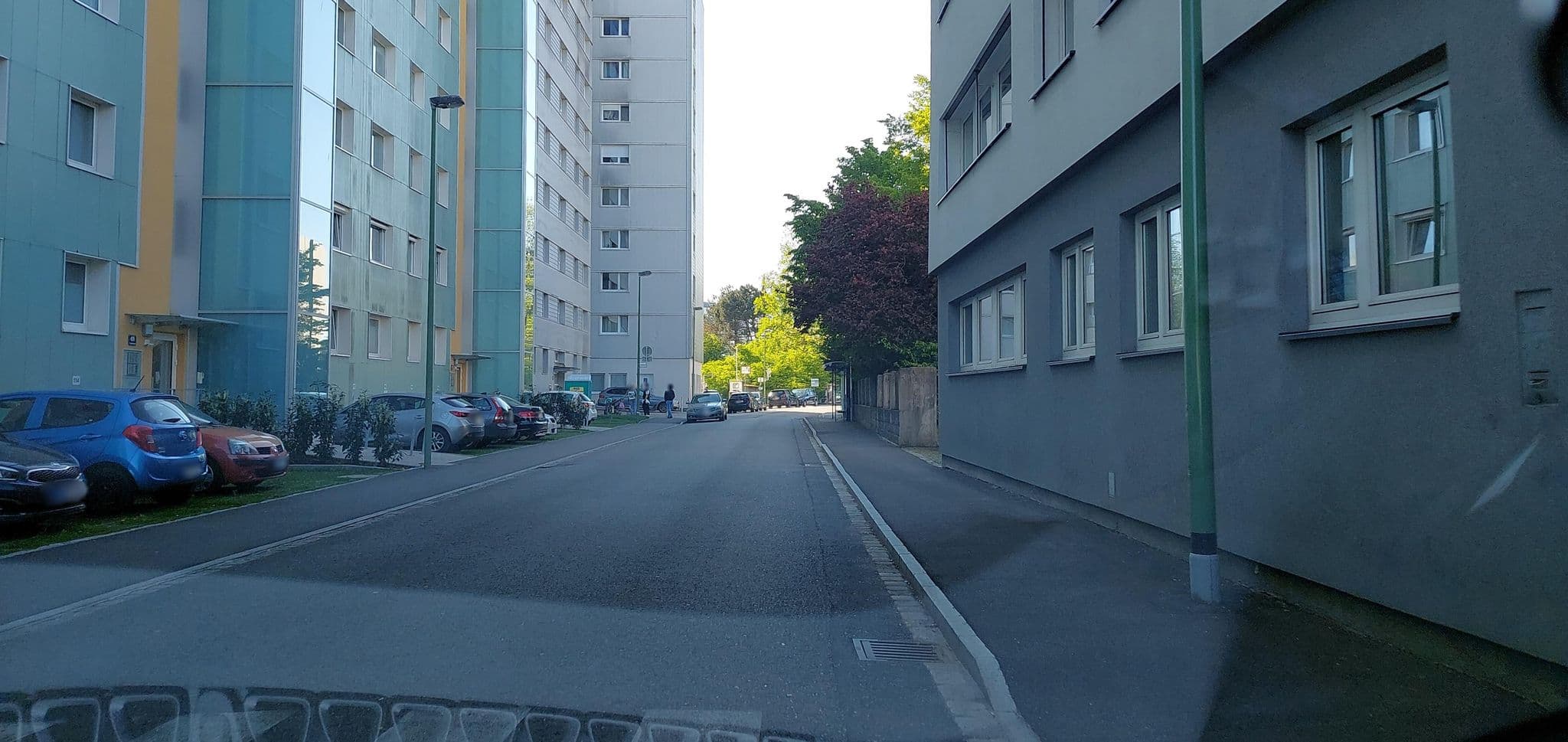 Street view near ARGE Landesklinikum Mauer, Hochpoint — © gzin (CC BY-SA · Mapillary)