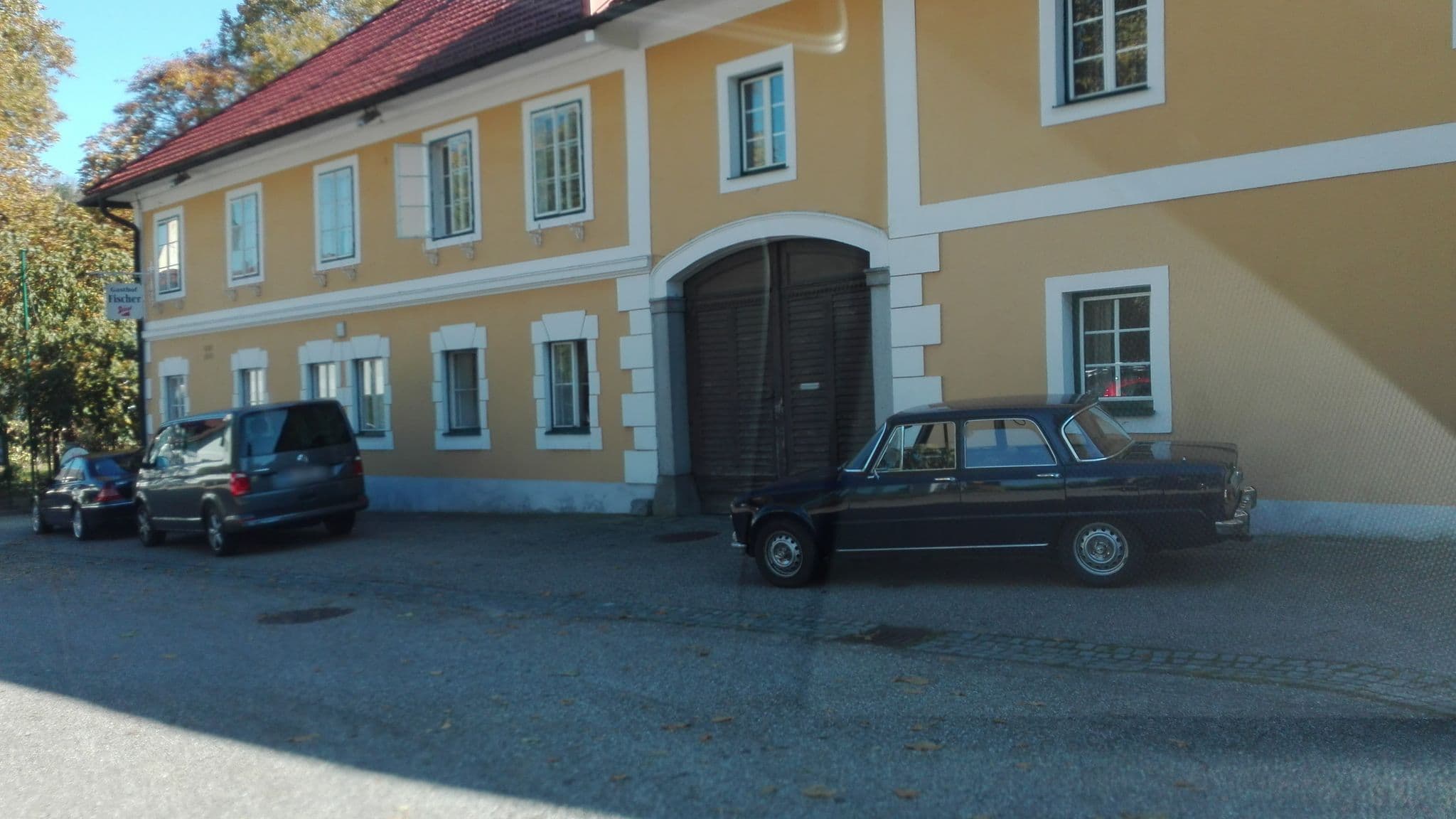 Street view near Fischer Gasthaus, Rufling — © suriv (CC BY-SA · Mapillary)