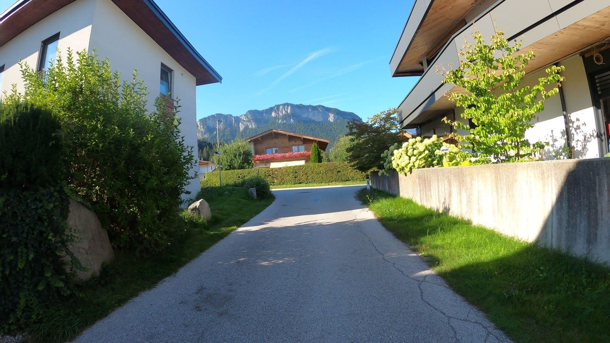 Street view near Appartements Dötlinger, Sankt Johann in Tirol — © osmplus_org (CC BY-SA · Mapillary)