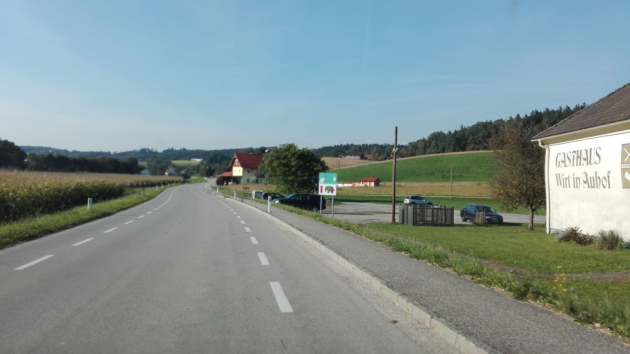 Street view near Markus Emhofer, Perg — © suriv (CC BY-SA · Mapillary)