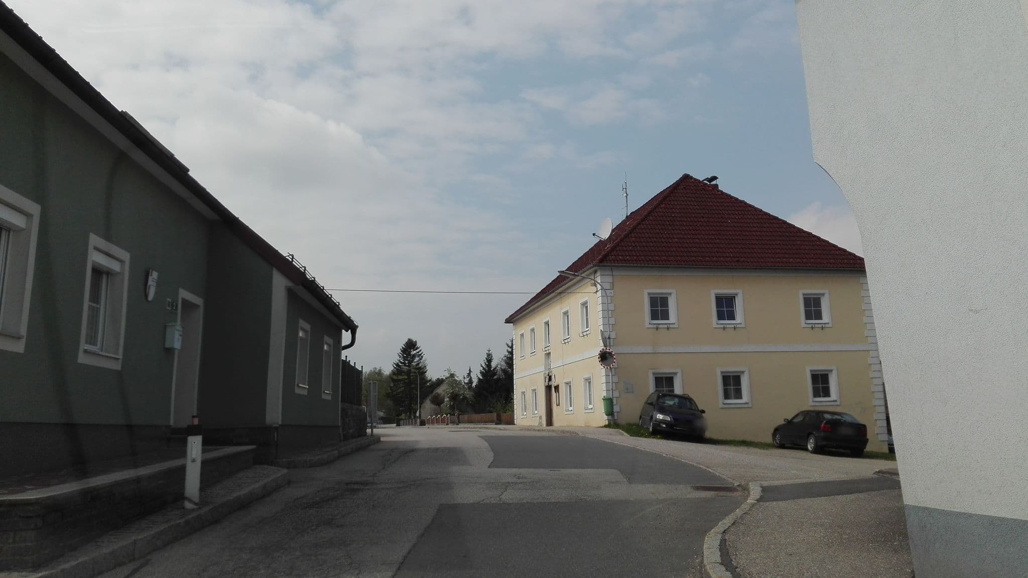 Street view near FUCHS - Transporte, Miet- wagen und Gasthaus -, Münzbach — © suriv (CC BY-SA · Mapillary)