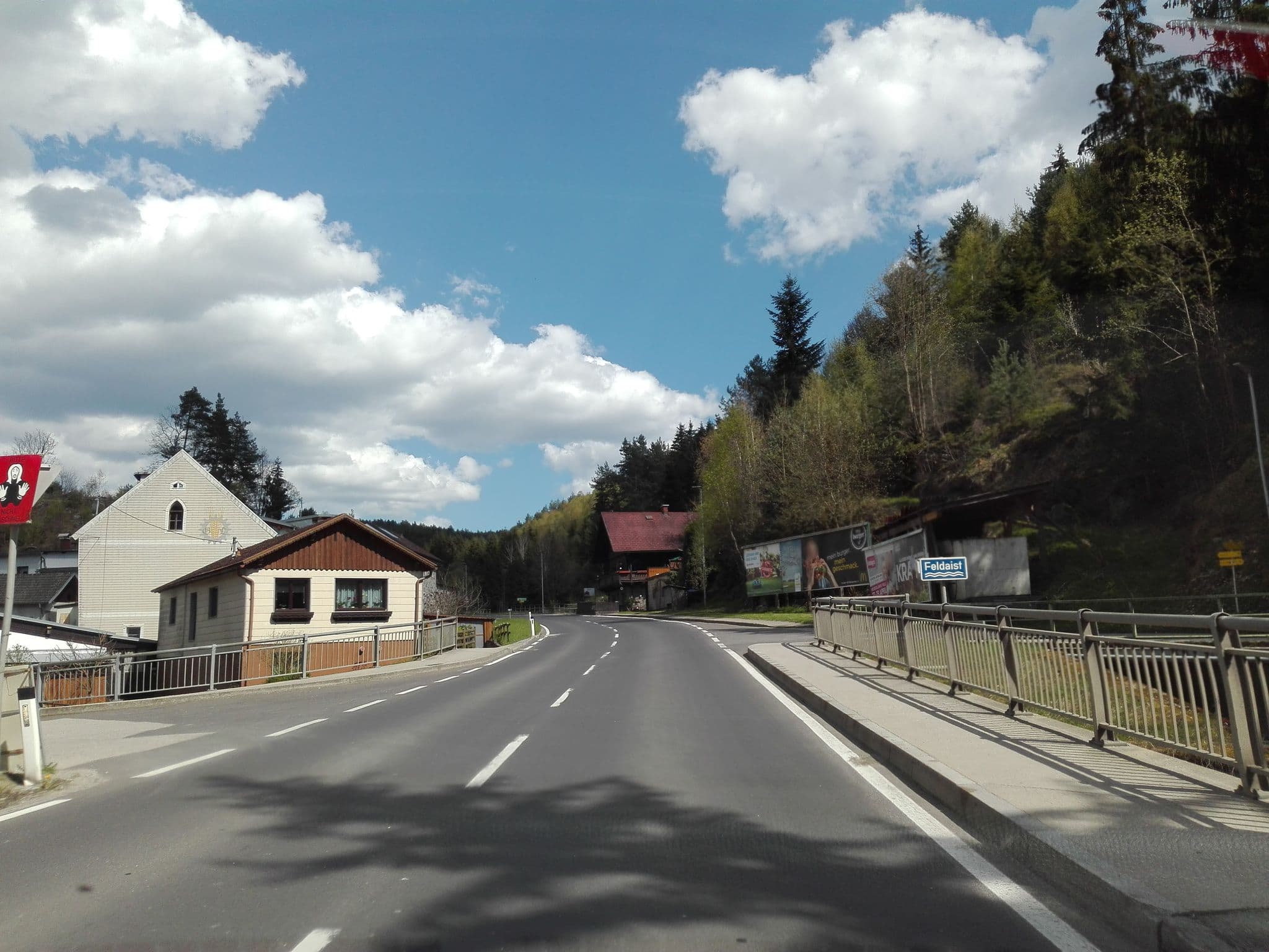 Street view near Gasthaus Grabenwirt, Freistadt — © suriv (CC BY-SA · Mapillary)
