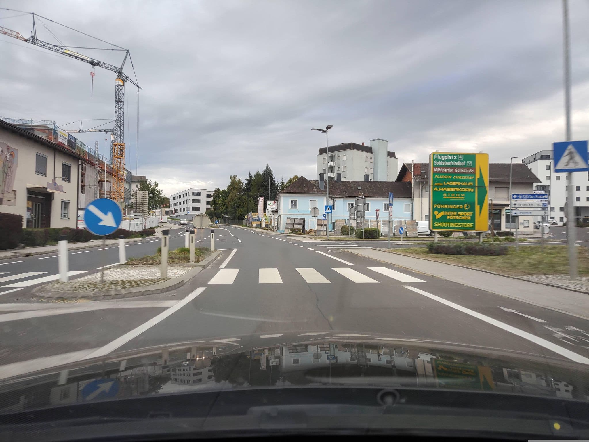 Street view near Hotel Deim - Gasthof Zum Goldenen Hirschen, Freistadt — © stefan4614 (CC BY-SA · Mapillary)
