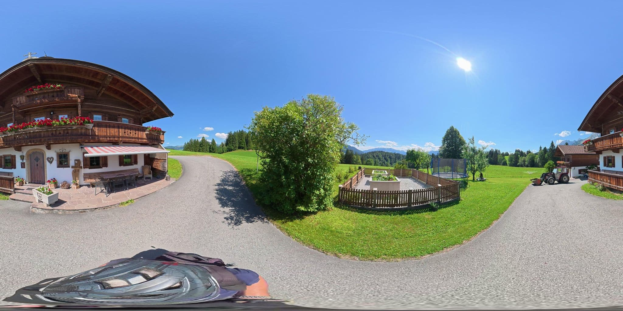 Street view near Oberbürghof, Sankt Johann in Tirol — © osmplus_org (CC BY-SA · Mapillary)