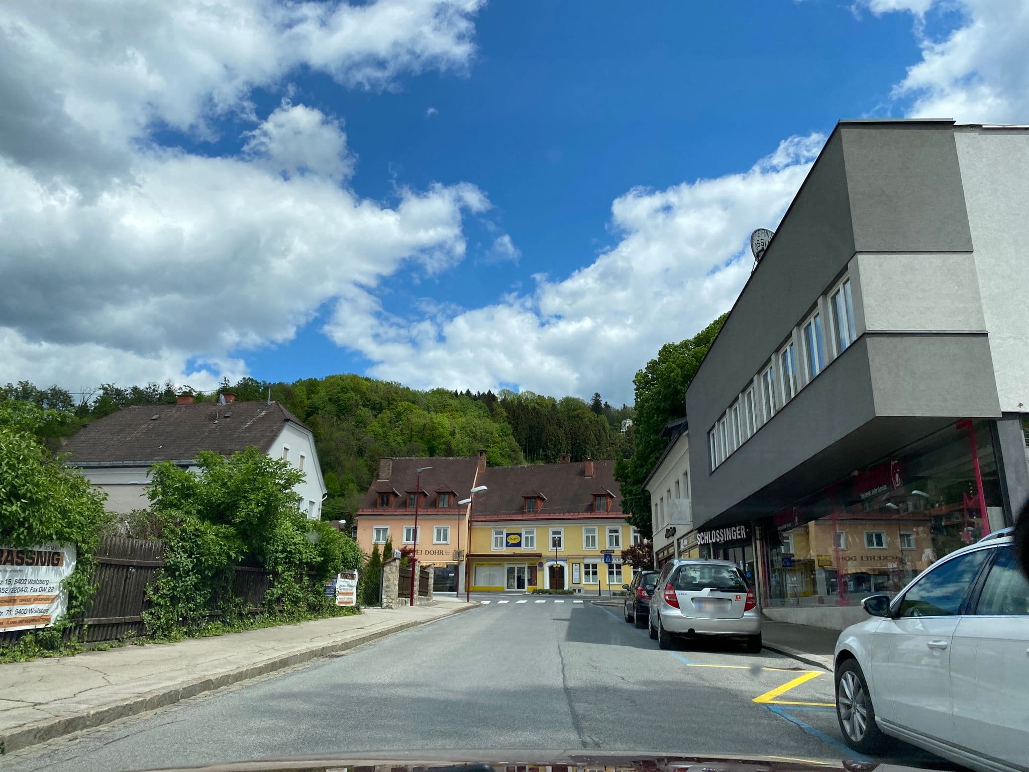 Street view near CONTRASTE Kinder- u Jugendwohngemeinschaften GmbH, Wolfsberg — © ee90 (CC BY-SA · Mapillary)