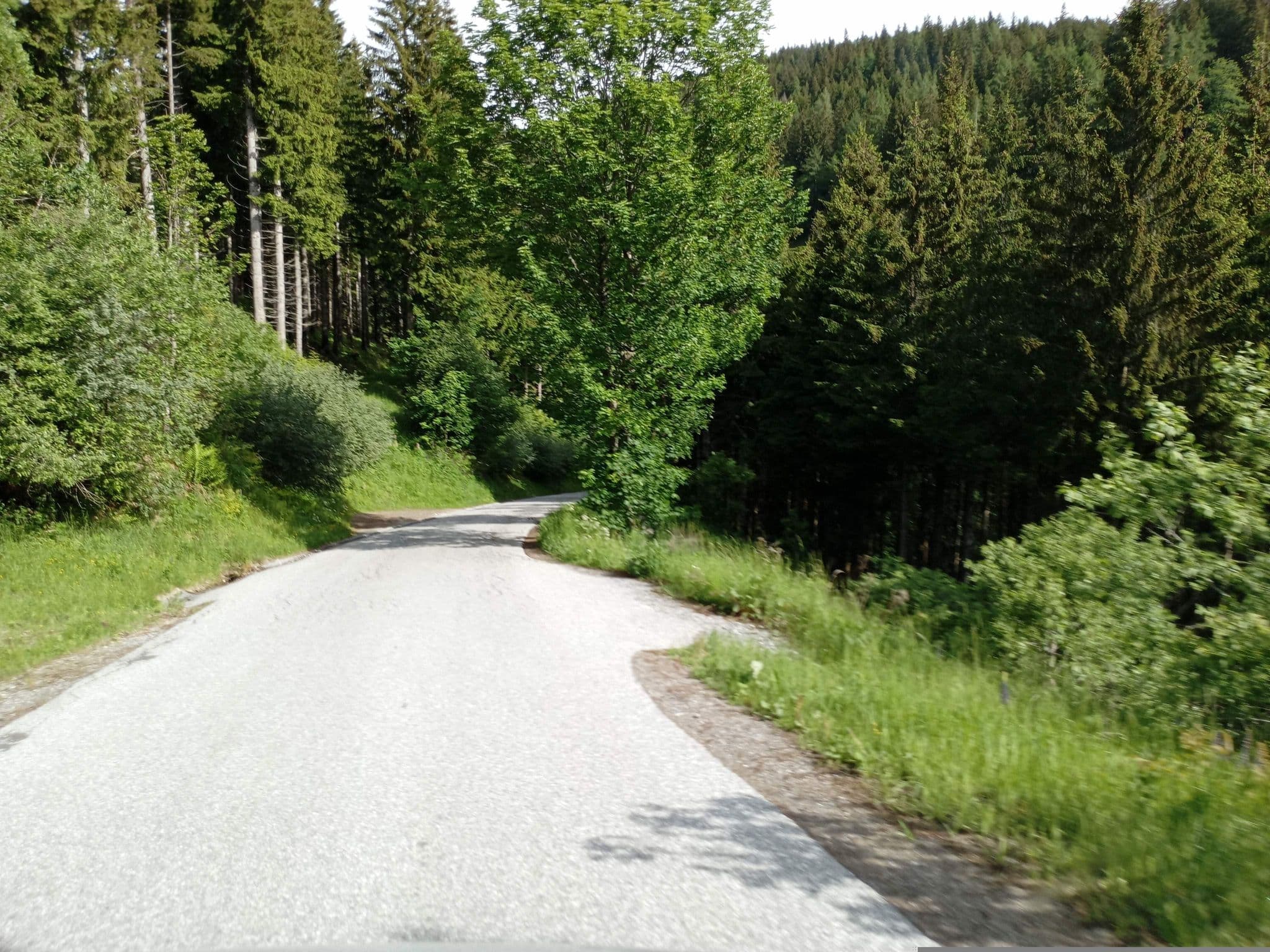 Street view near Kochhube Selbstversorgerhütte, Reichenfels — © atze02 (CC BY-SA · Mapillary)