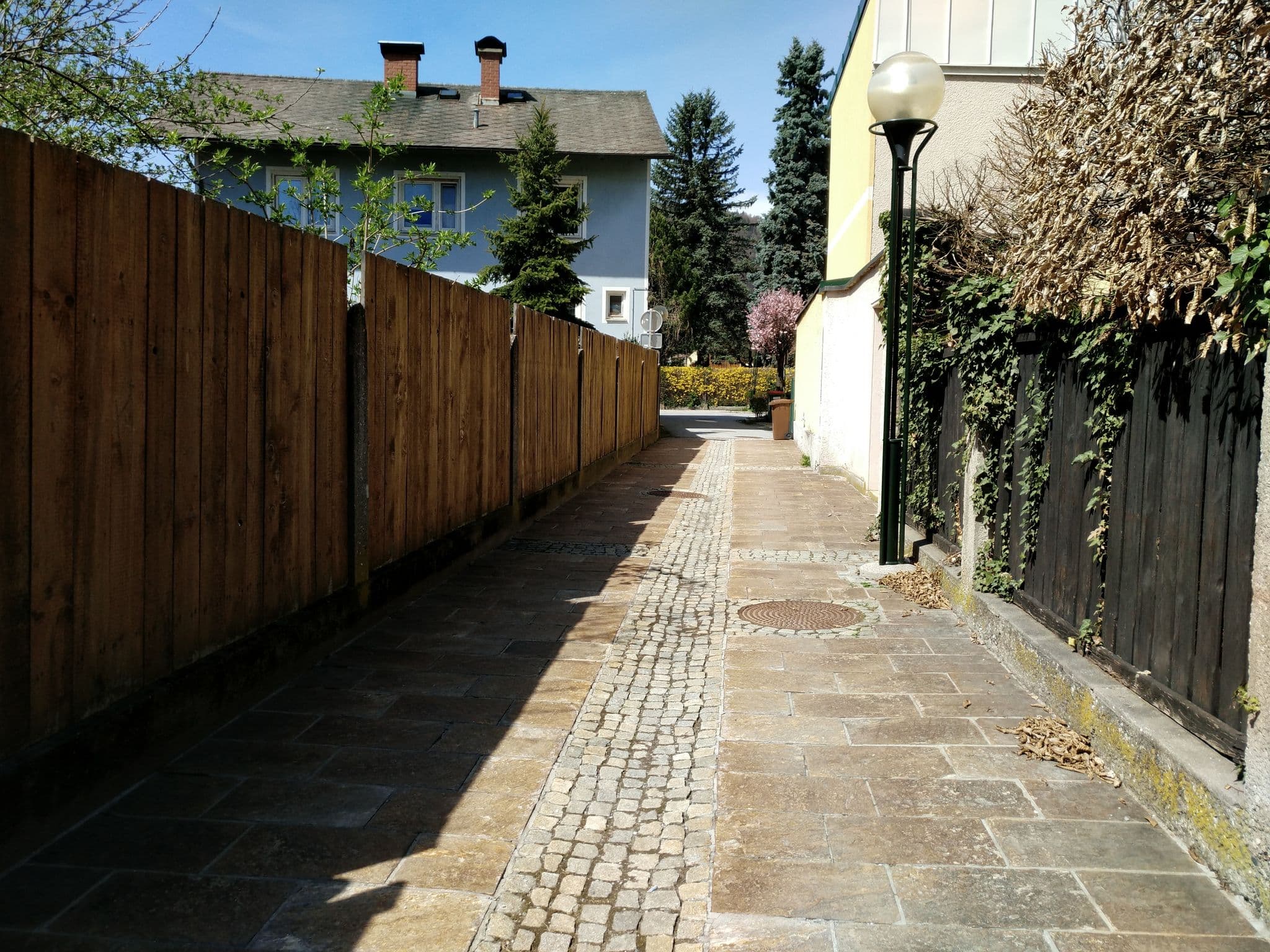 Street view near Hotel Garni Jammernegg, Köflach — © aceini (CC BY-SA · Mapillary)