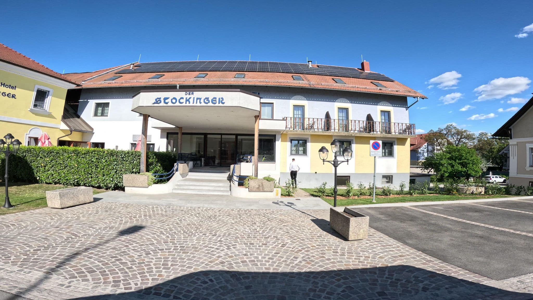Street view near Hotel Der Stockinger, Oberpremstätten — © djpixel (CC BY-SA · Mapillary)