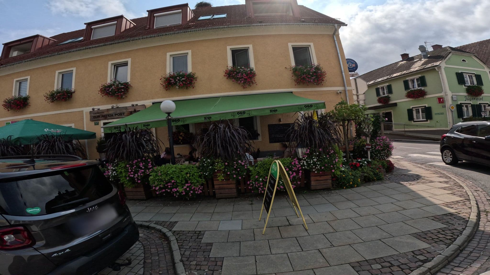 Street view near Gasthaus z alten Post Fam Wagner, Gamlitz — © djpixel (CC BY-SA · Mapillary)