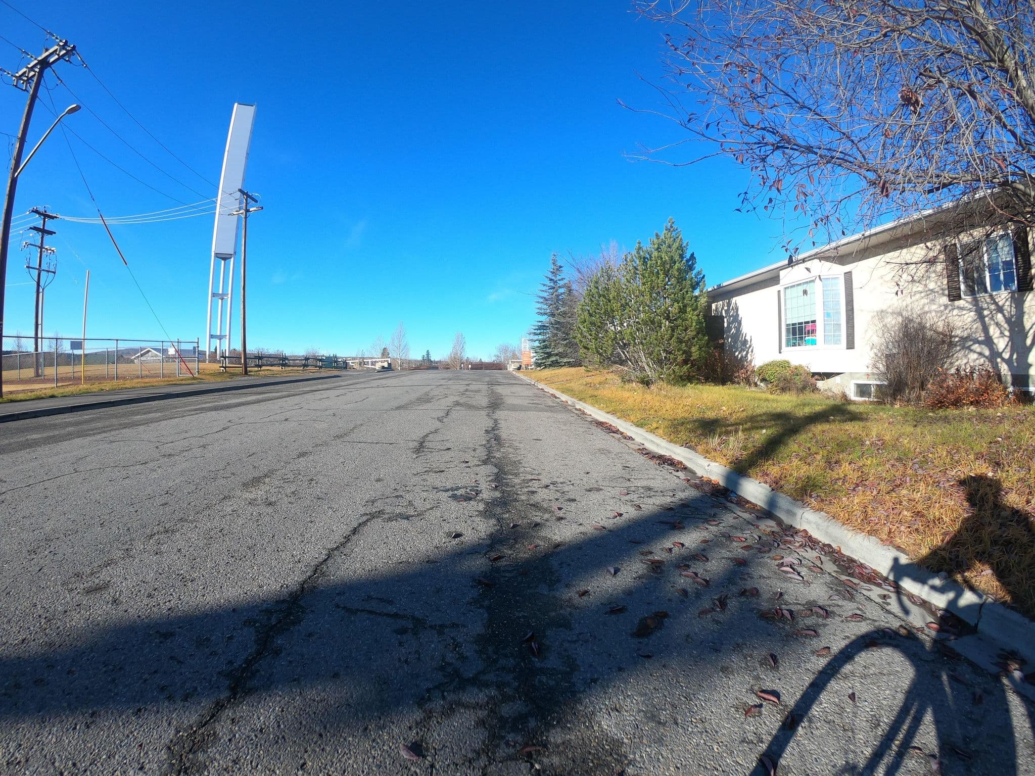 Street view near Bow River Inn, Cochrane — © adamdunn (CC BY-SA · Mapillary)