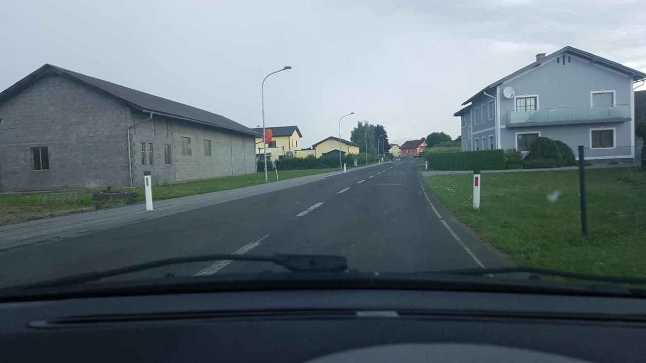 Street view near Brunner Hermann, Werndorf — © mik007 (CC BY-SA · Mapillary)