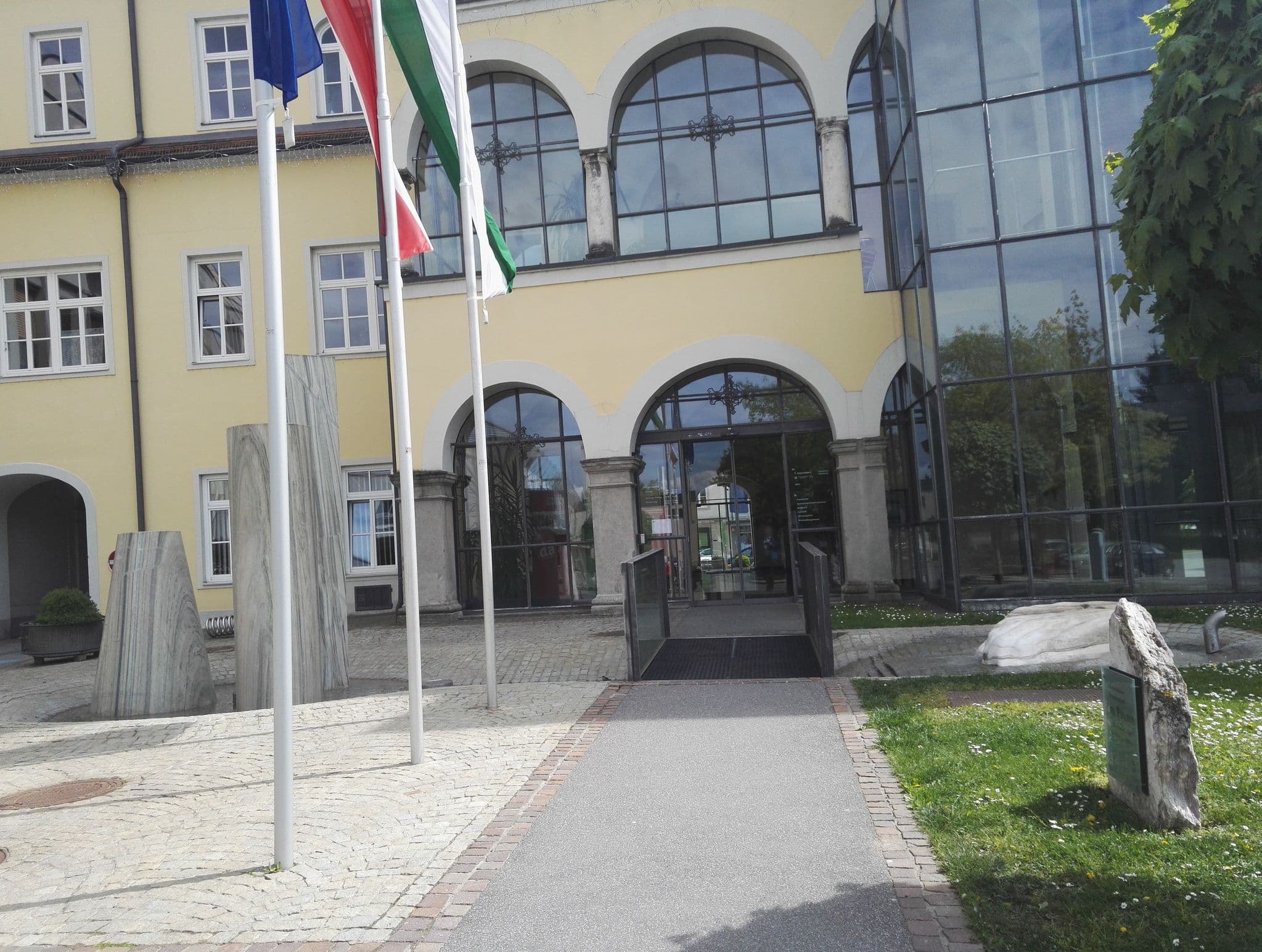 Street view near Brigitte Binder Schein, Leibnitz — © aceini (CC BY-SA · Mapillary)