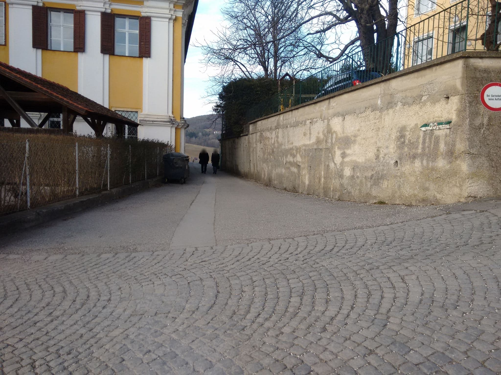 Street view near Best Western Hotel Pfeifer Kirchenwirt, Mariatrost — © aceini (CC BY-SA · Mapillary)