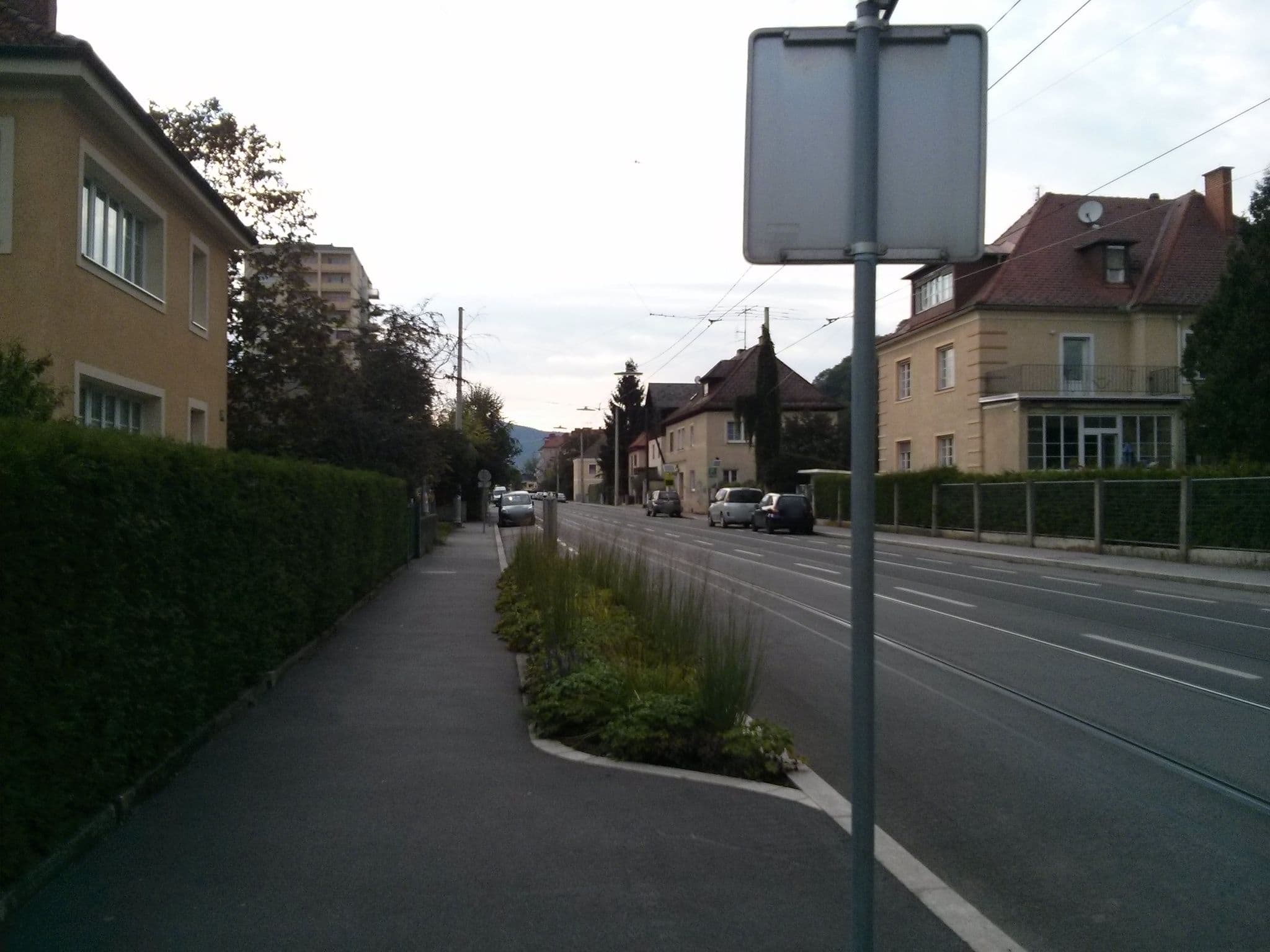 Street view near Salvator-Kolleg, Lend — © smon (CC BY-SA · Mapillary)