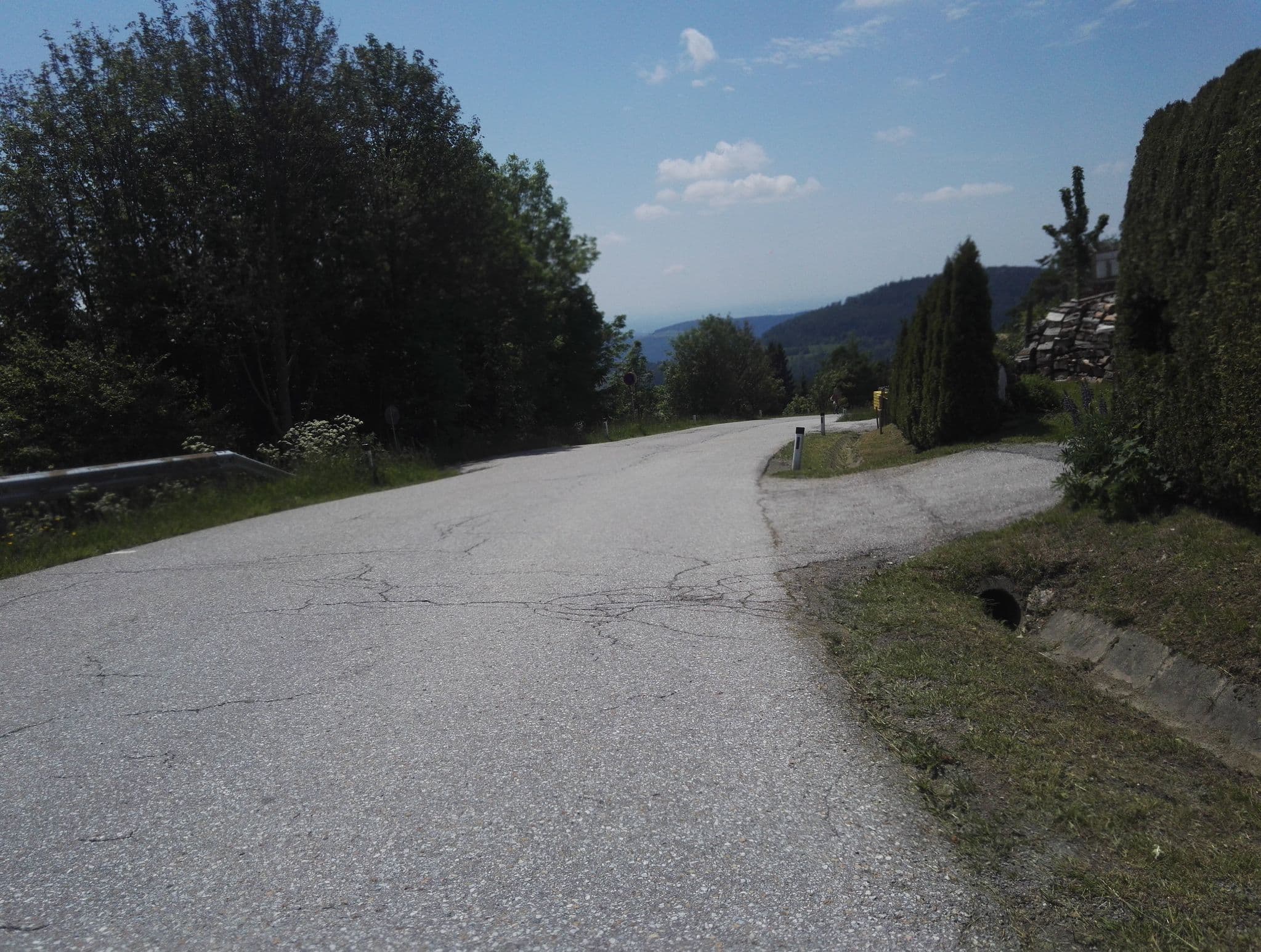 Street view near Haus Quitt, Kumberg — © aceini (CC BY-SA · Mapillary)