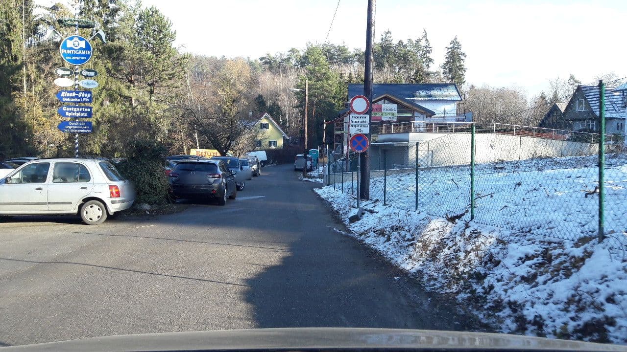 Street view near Anton Legenstein GmbH, Mariatrost — © ulackner (CC BY-SA · Mapillary)