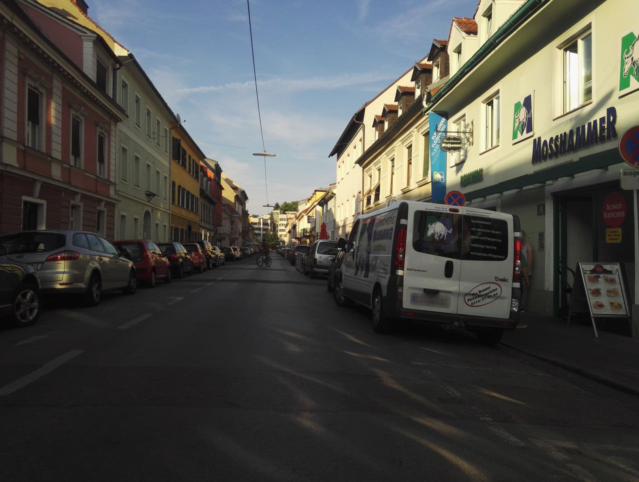 Street view near Ferdinand Weiss, Graz — © aceini (CC BY-SA · Mapillary)