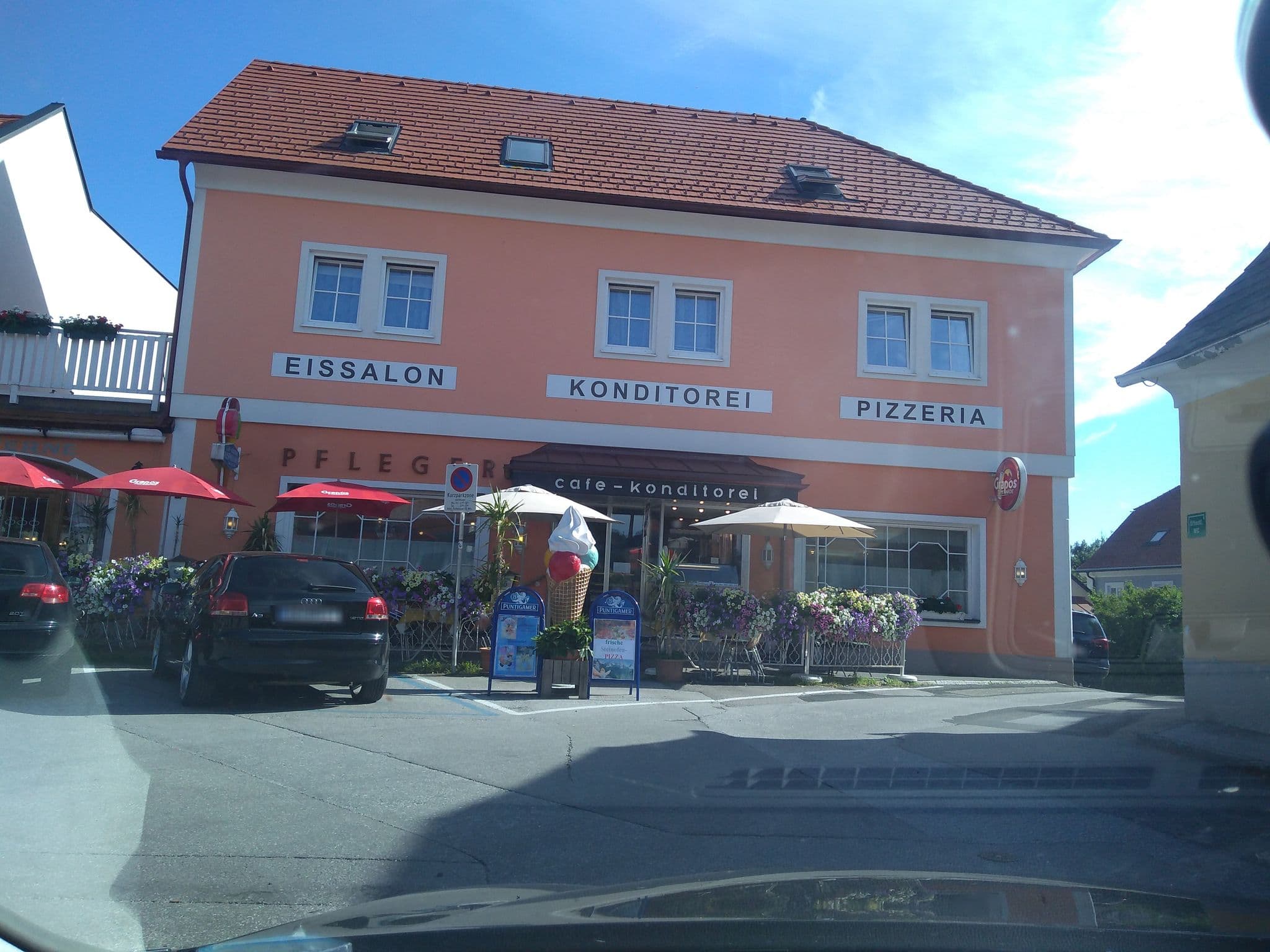 Street view near Hans Jaritz, Semriach — © clemdoc (CC BY-SA · Mapillary)
