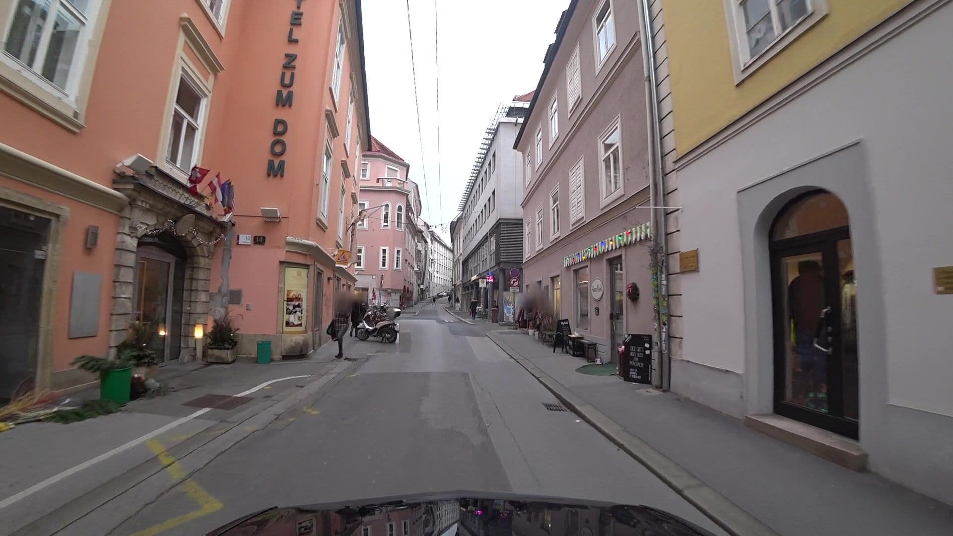 Street view near Boutiquehotel Dom - Rooms & Suites, Graz — © josealb (CC BY-SA · Mapillary)
