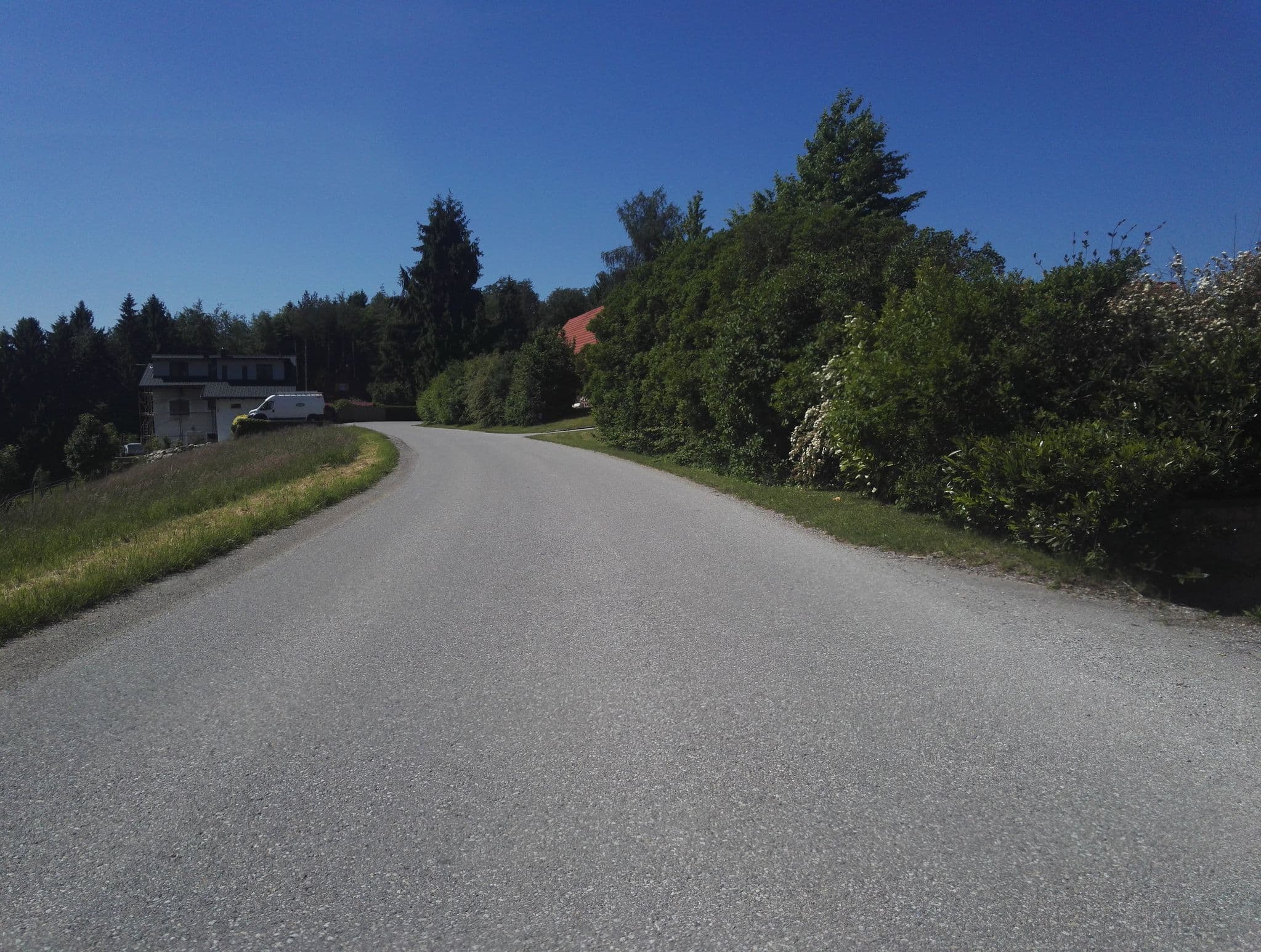 Street view near Maria Barbara Schweiger, Lassnitzhöhe — © aceini (CC BY-SA · Mapillary)