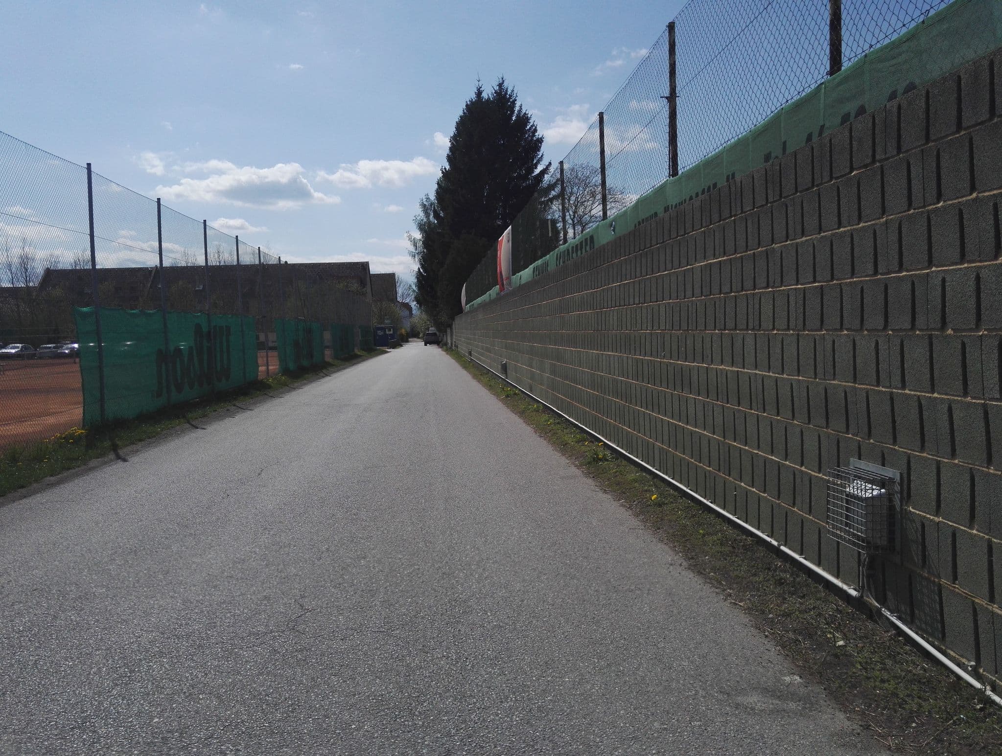 Street view near Center Court Sportanlagen Hotel, Waltendorf — © aceini (CC BY-SA · Mapillary)