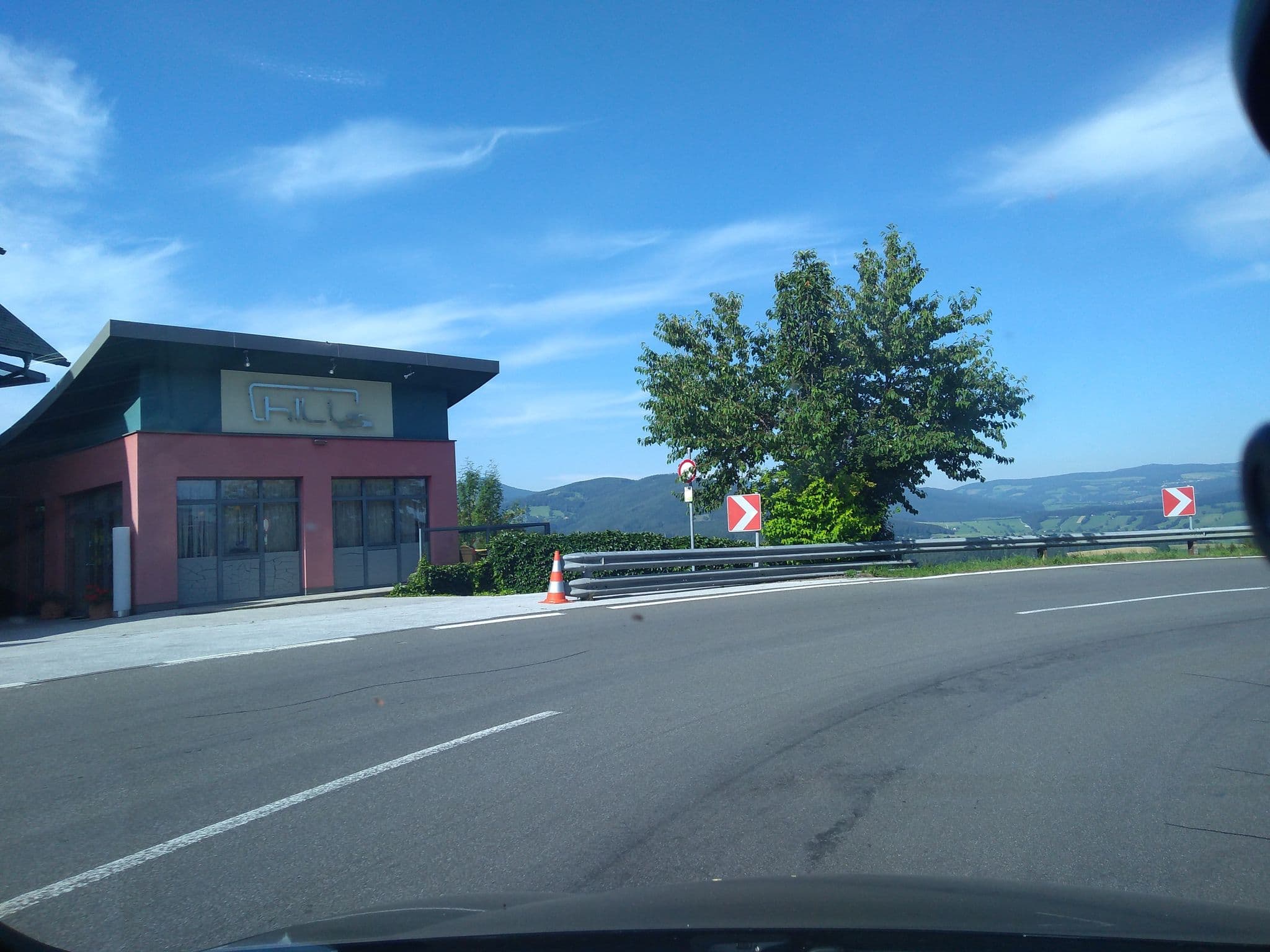 Street view near G.H. Knoll Proellhofer Cafe Bar Hills, Semriach — © clemdoc (CC BY-SA · Mapillary)