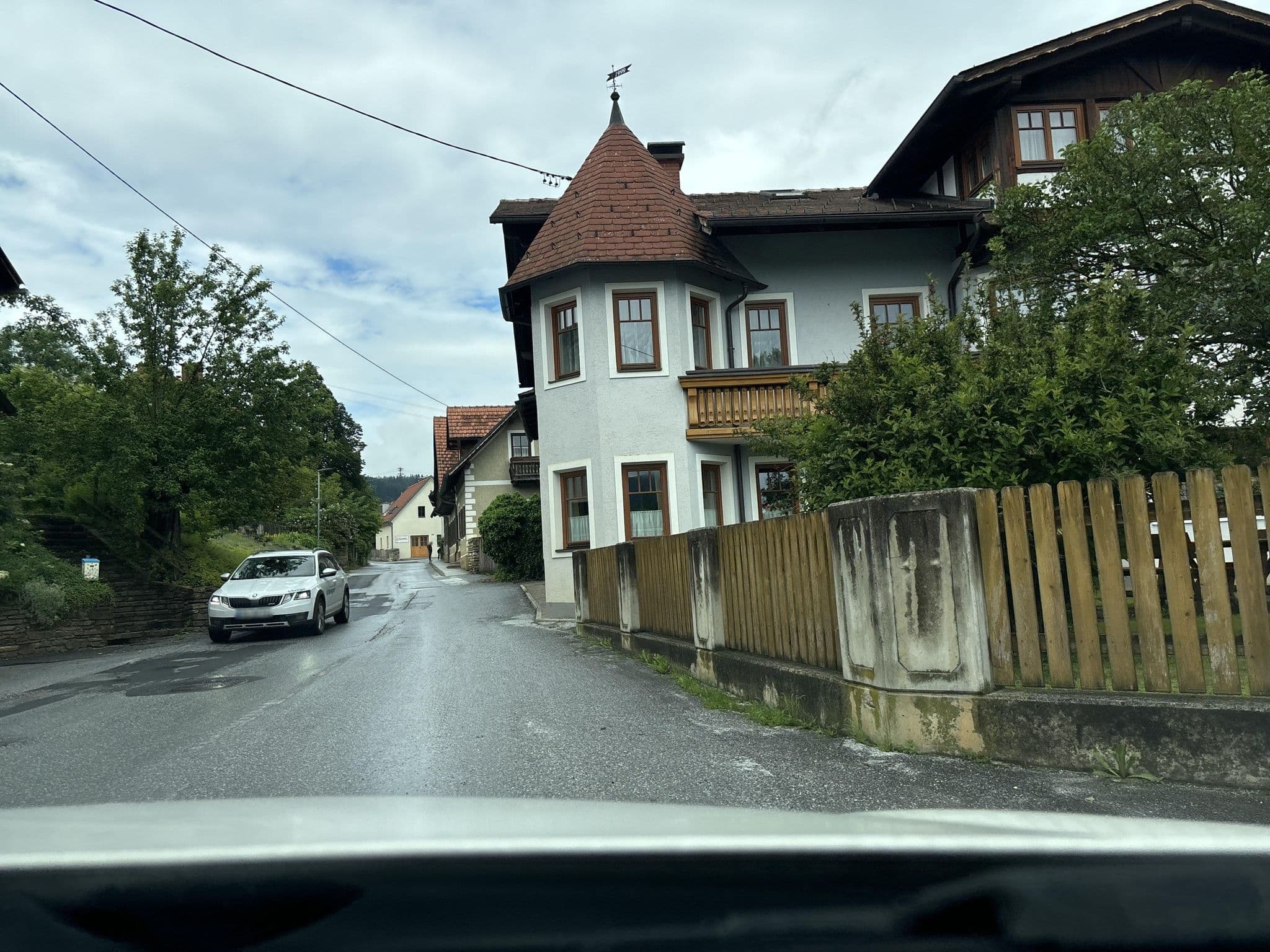 Street view near Pension Schinnerl, Passail — © Bianca_Luger (CC BY-SA · Mapillary)