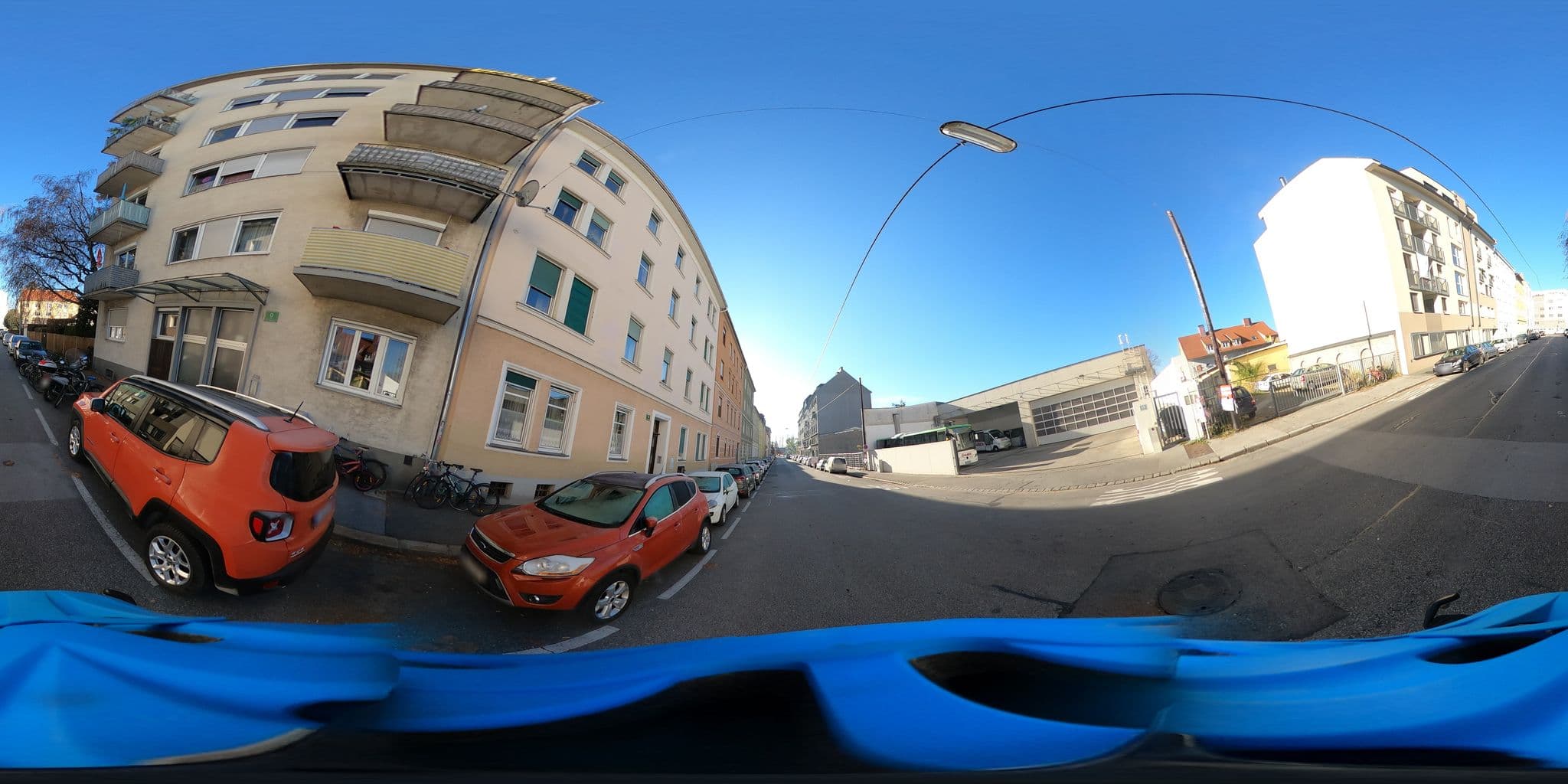 Street view near Altstadthaus Cityappartements, Gries — © aceini (CC BY-SA · Mapillary)