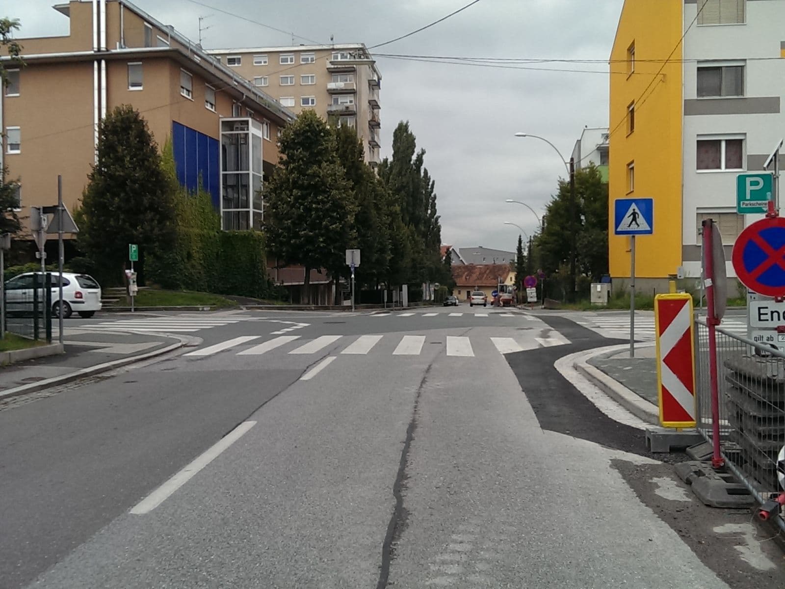 Street view near Hotel 5 Elements, Jakomini — © aceini (CC BY-SA · Mapillary)