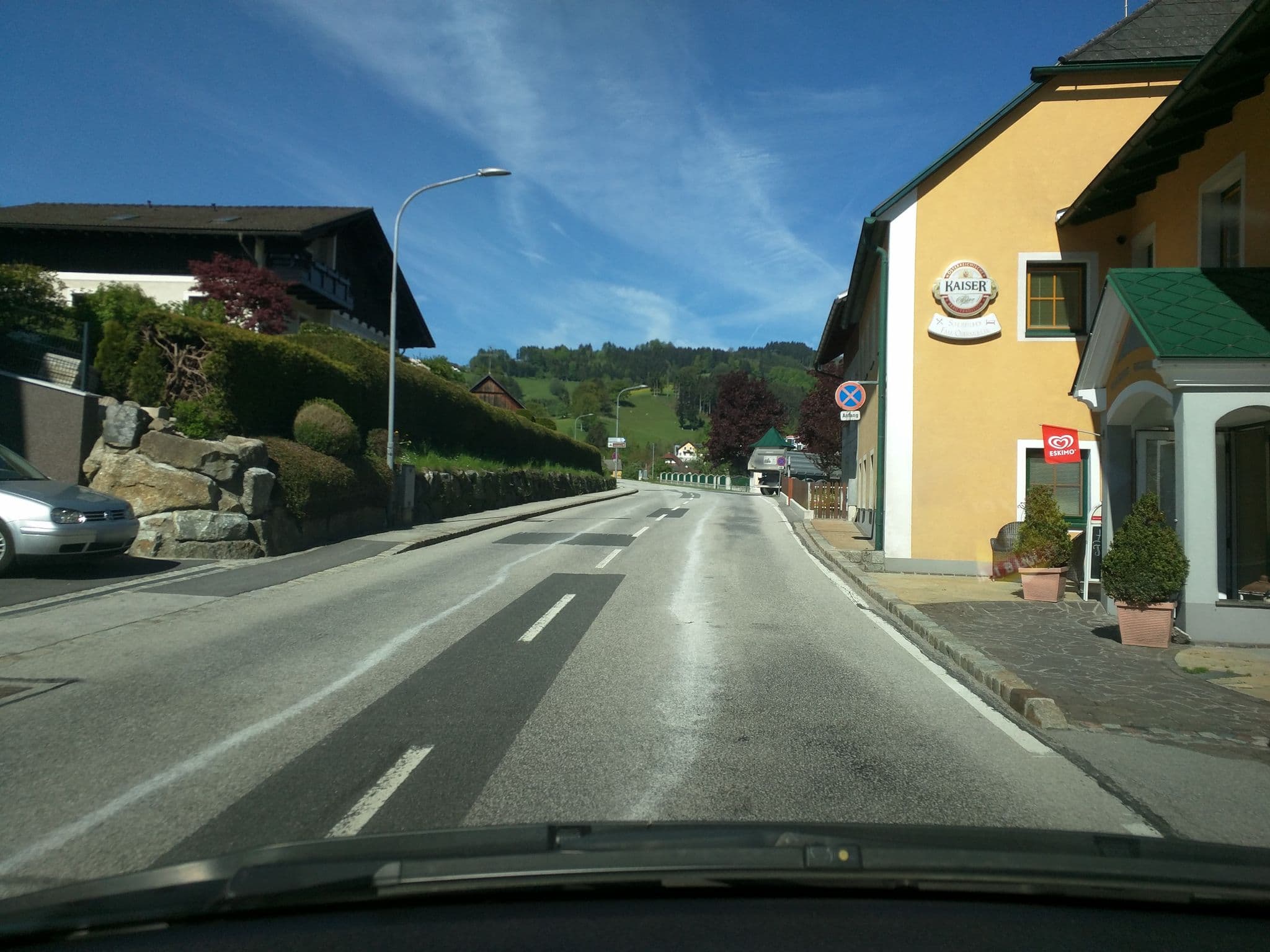 Street view near Gasthof Schliefauhof, Gresten — © schu_r (CC BY-SA · Mapillary)