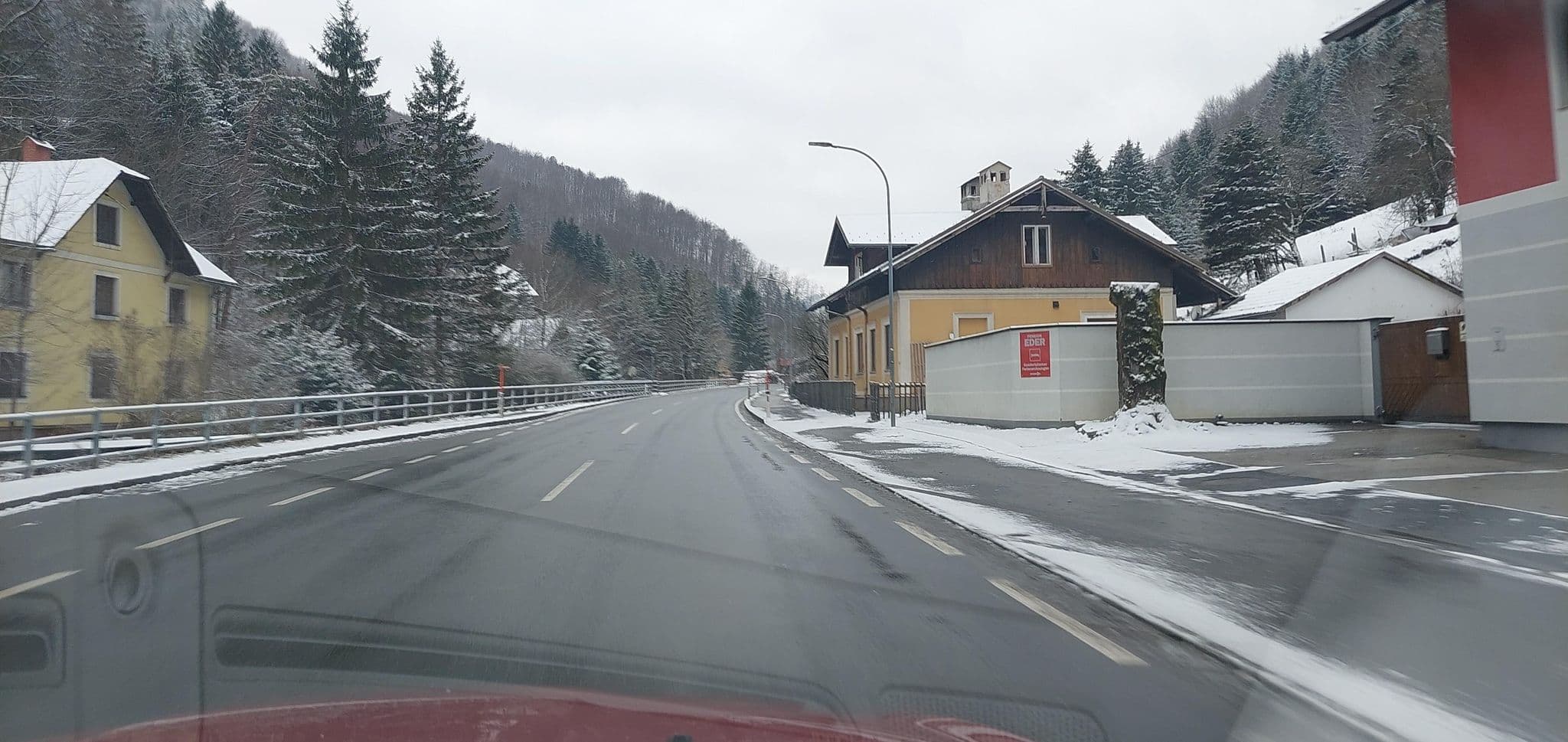 Street view near pansion eder, Gaming — © gzin (CC BY-SA · Mapillary)