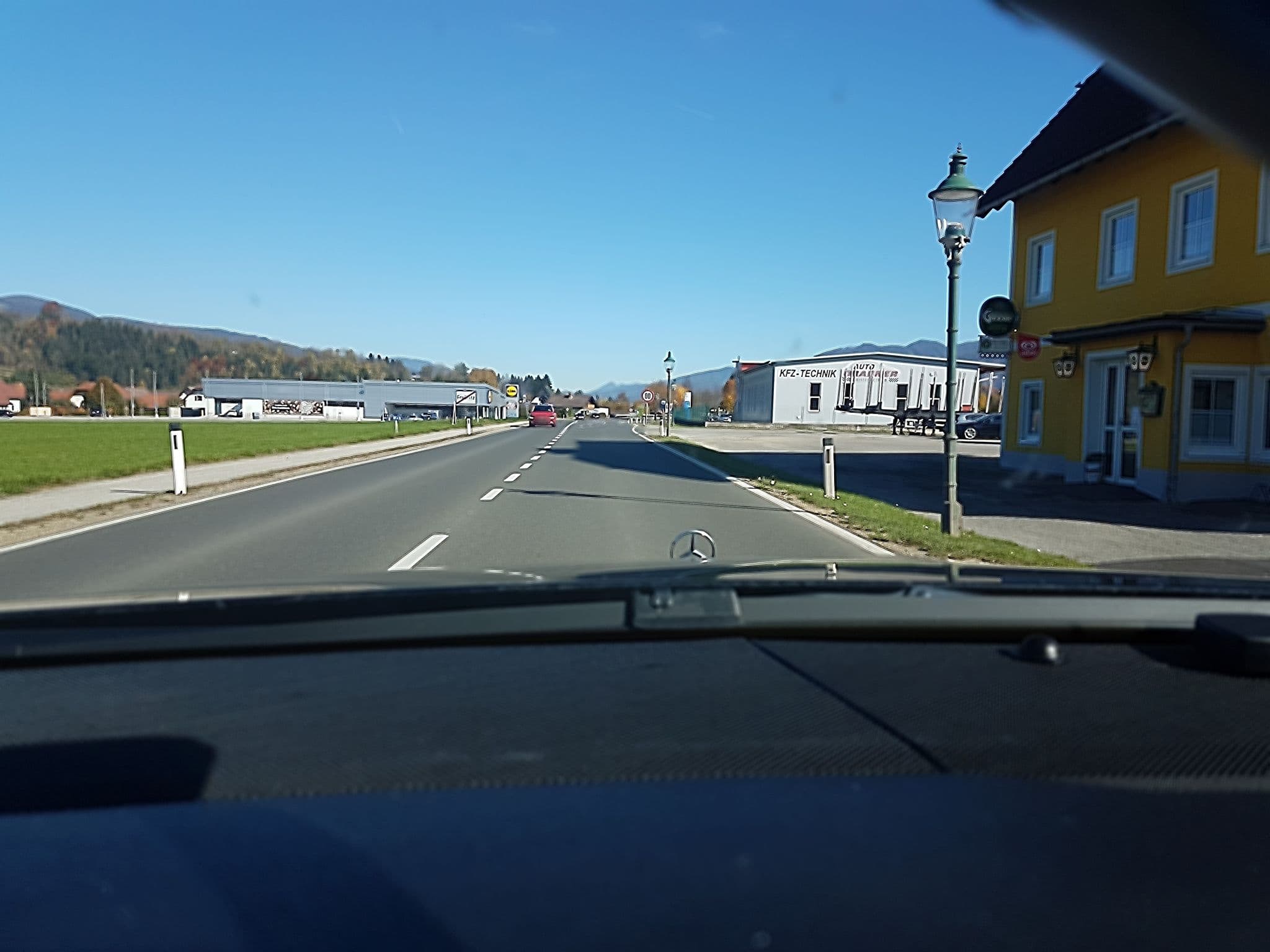 Street view near Gasthaus Christine Würzl, Krieglach — © richard546 (CC BY-SA · Mapillary)