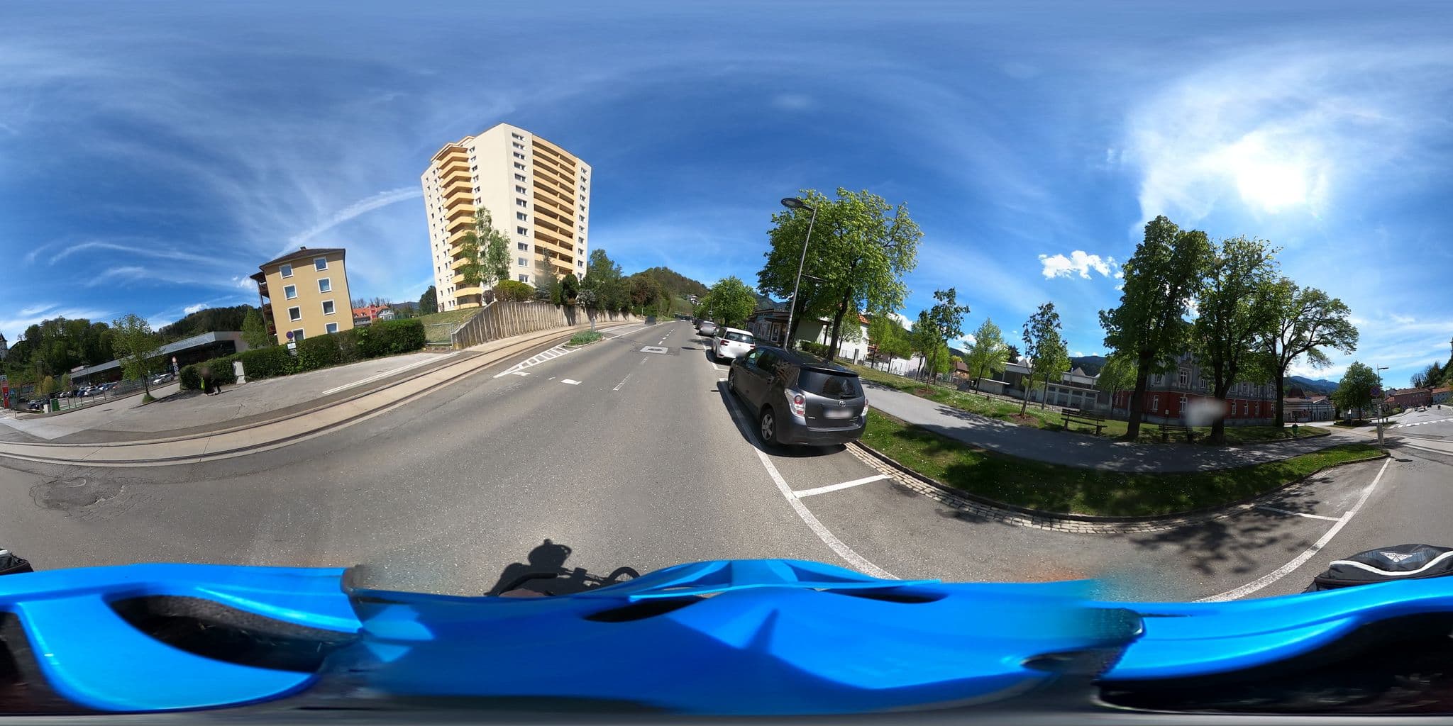 Street view near Hotel Bahnhof, Bruck an der Mur — © aceini (CC BY-SA · Mapillary)