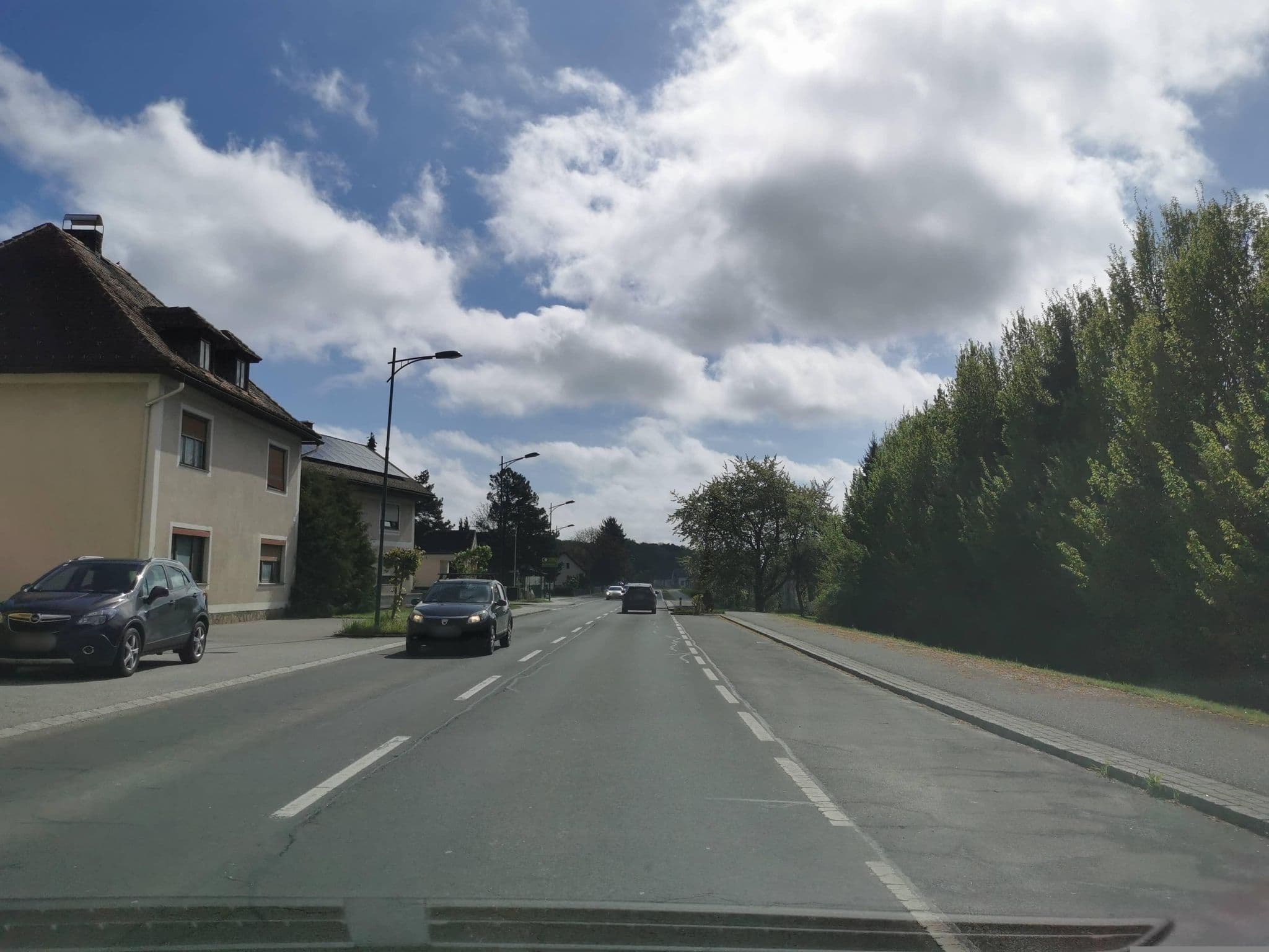 Street view near Gasthaus Paul Gibiser, Jennersdorf — © hlfan (CC BY-SA · Mapillary)