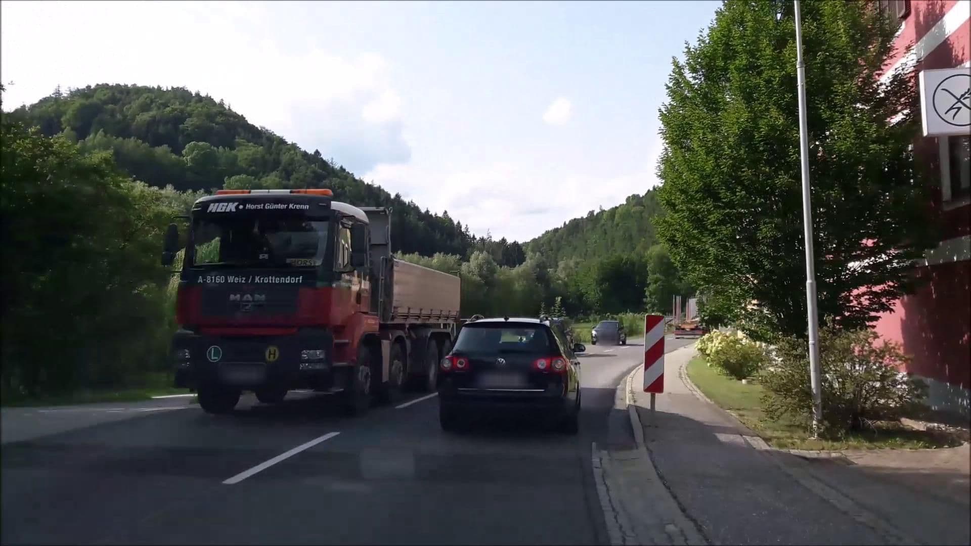 Street view near Gasthof Vögl, Weiz — © stefan147 (CC BY-SA · Mapillary)