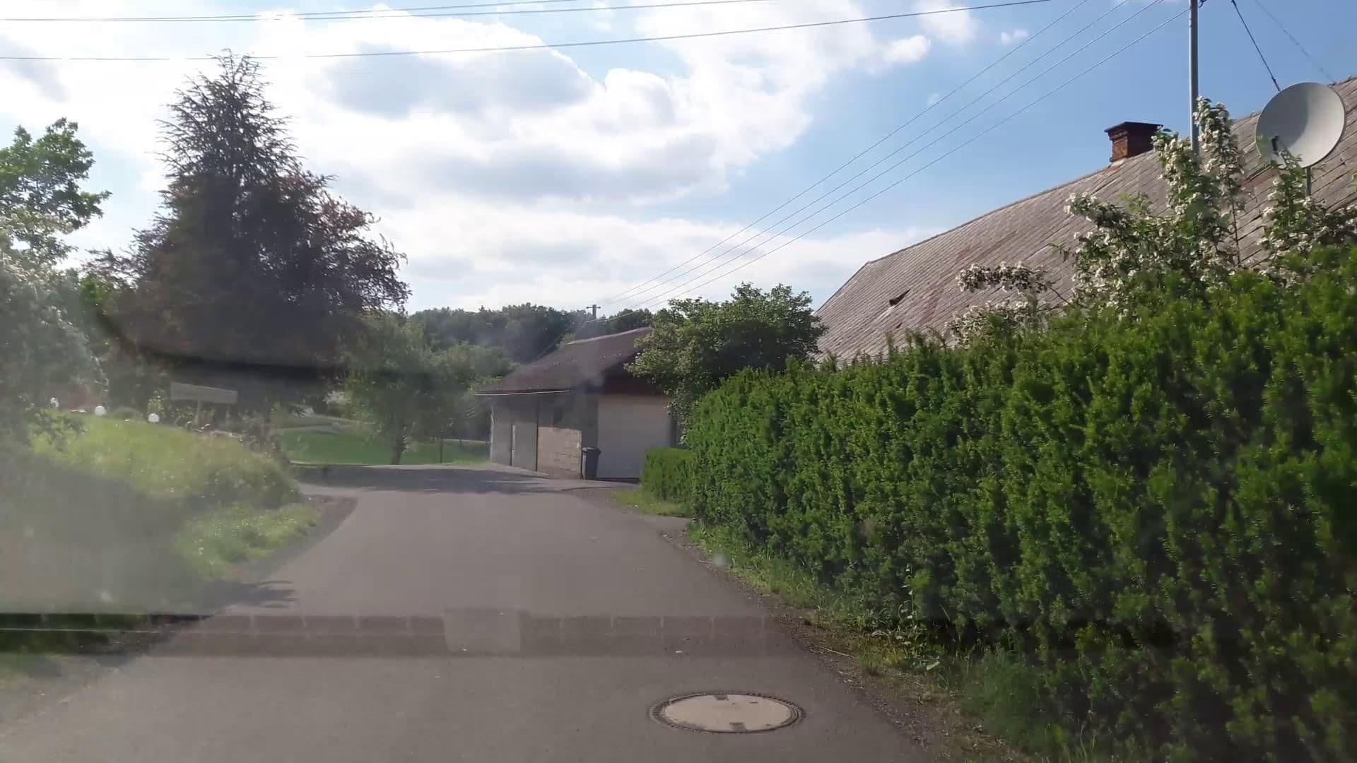Street view near Hügellandhof, Fehring — © stefan147 (CC BY-SA · Mapillary)