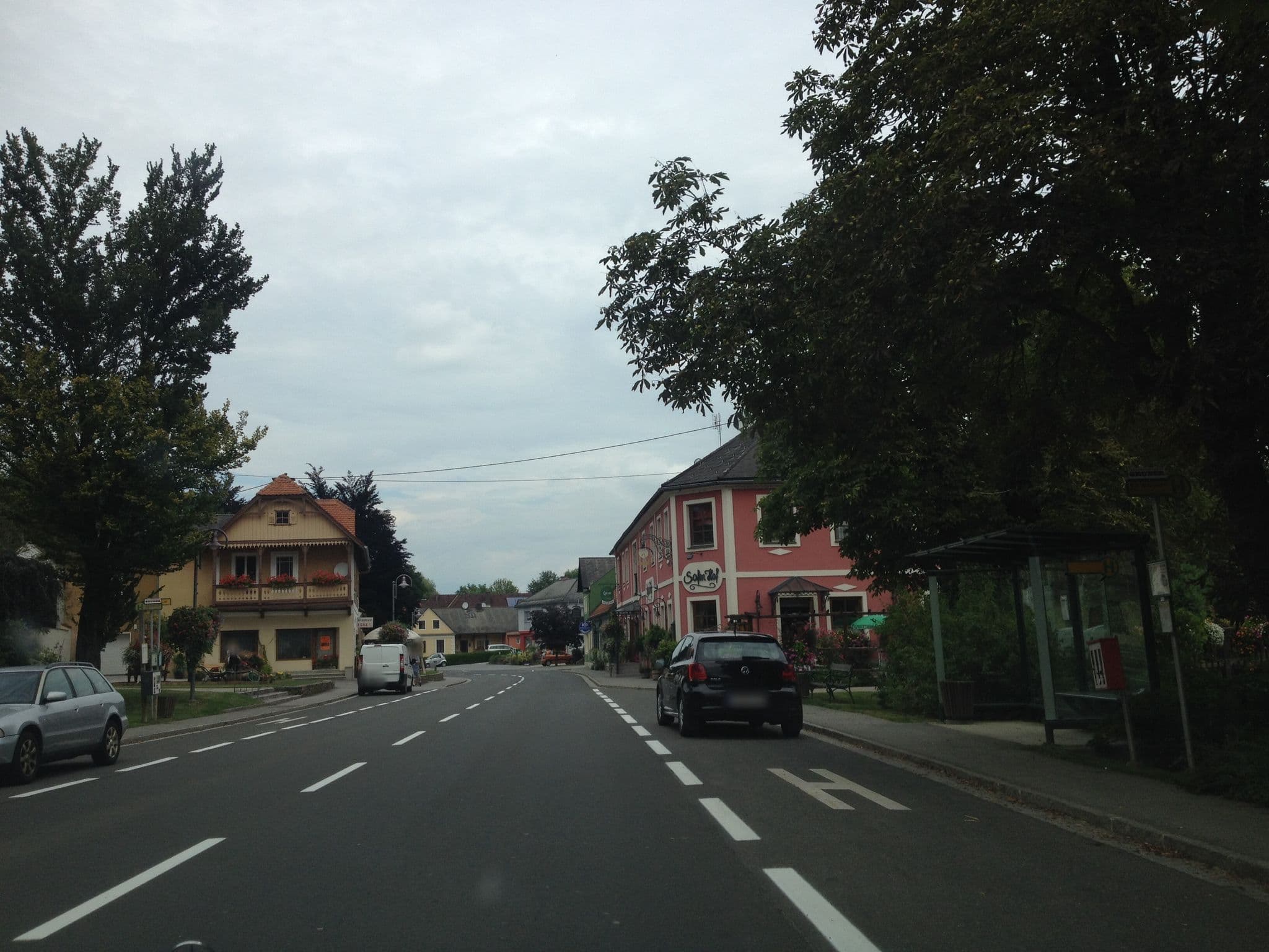 Street view near Grand Spa Wellnesshotel Betriebs GmbH, Bad Waltersdorf — © smon (CC BY-SA · Mapillary)