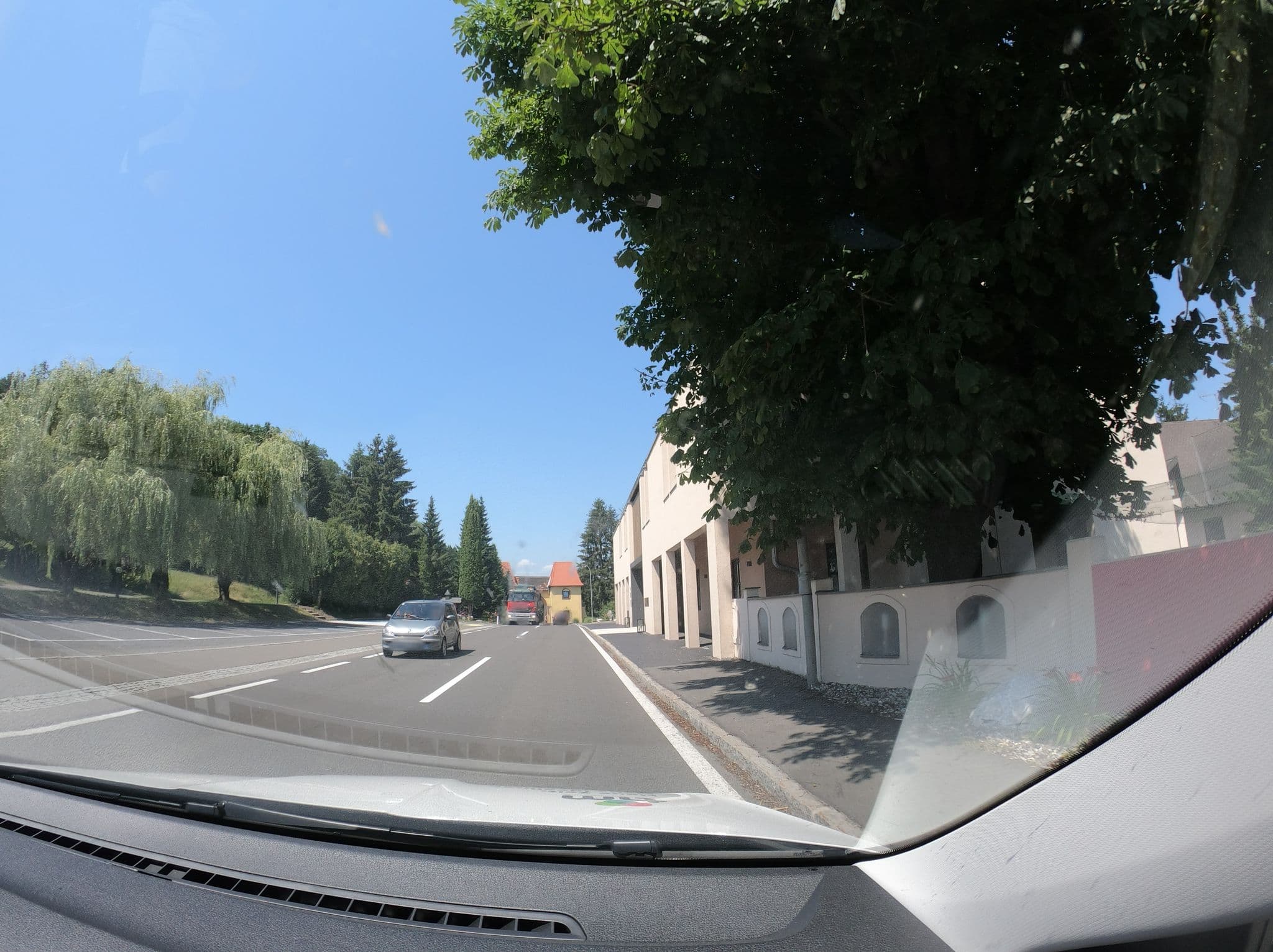 Street view near Hotel Restaurant Herbst, Feldbach — © tobiaso (CC BY-SA · Mapillary)