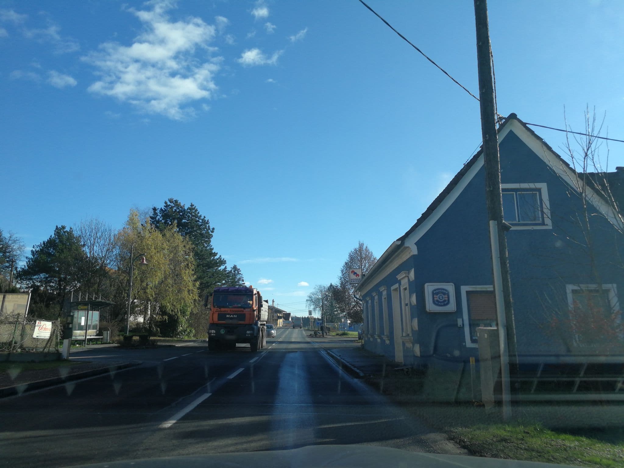 Street view near Erika Hofer, Gleisdorf — © vplus (CC BY-SA · Mapillary)
