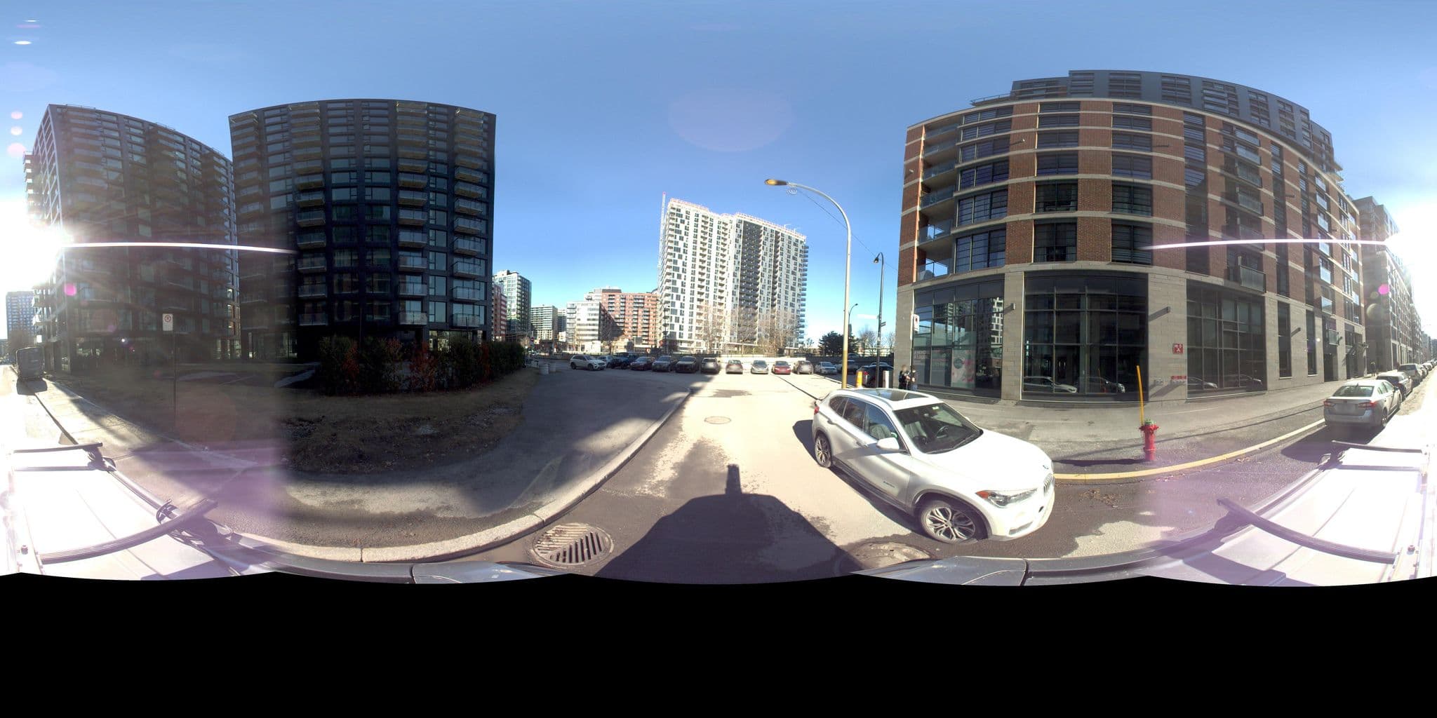Street view near Hôtel Griffintown, Petite-Bourgogne — © VdM (CC BY-SA · Mapillary)