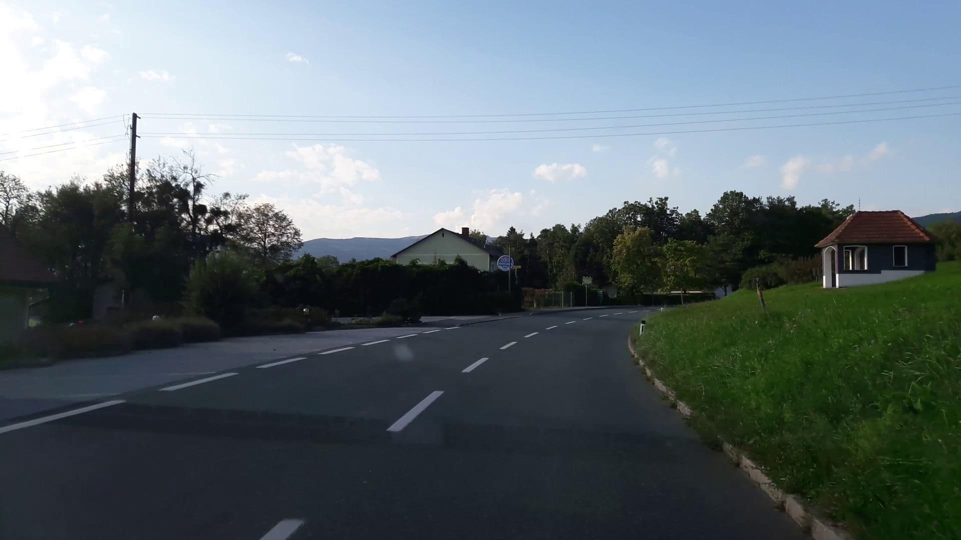 Street view near Fritz Franz Stoppacher, Pischelsdorf in der Steiermark — © stefan147 (CC BY-SA · Mapillary)