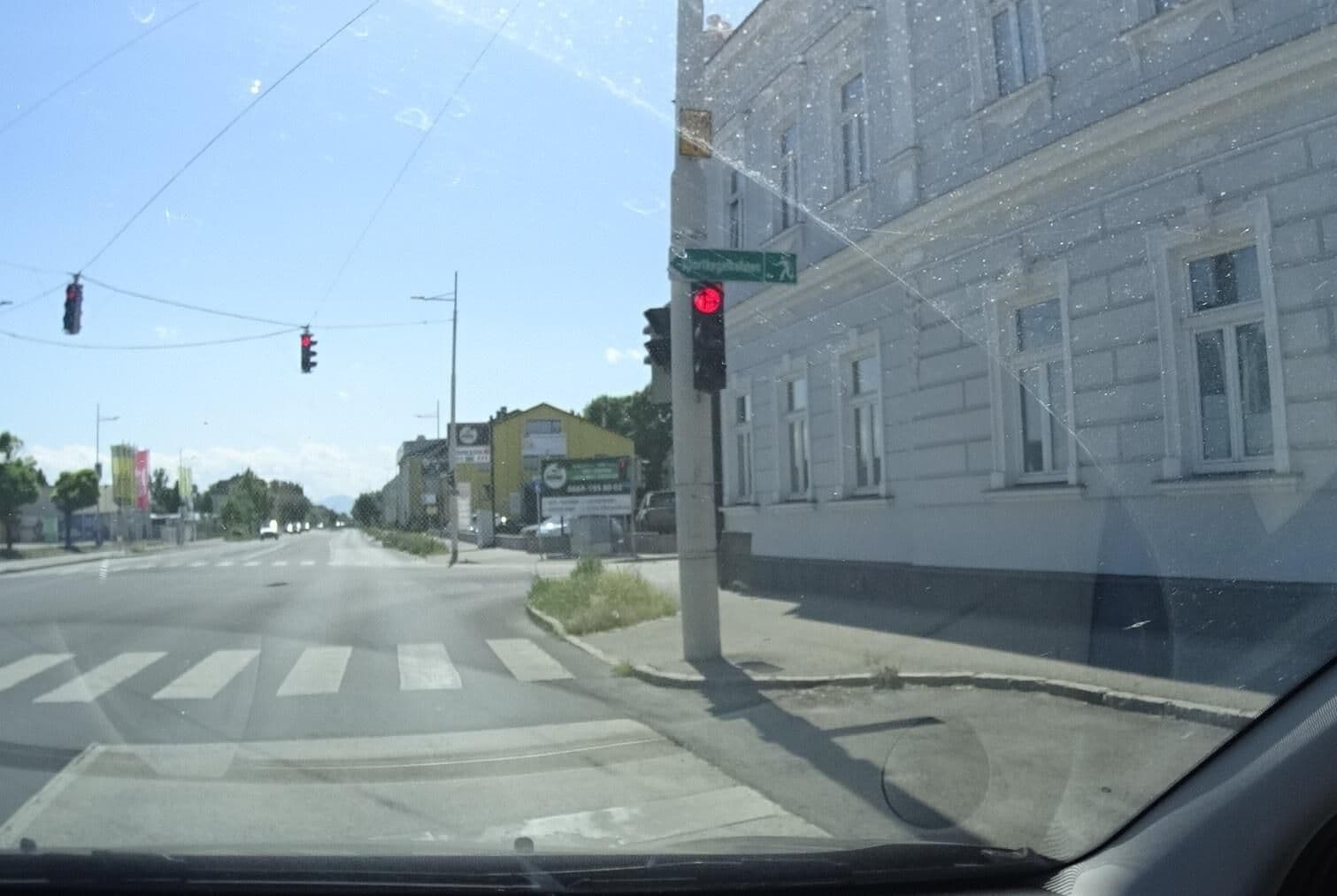 Street view near Heinrich Kögler, Wiener Neustadt — © bbdr (CC BY-SA · Mapillary)