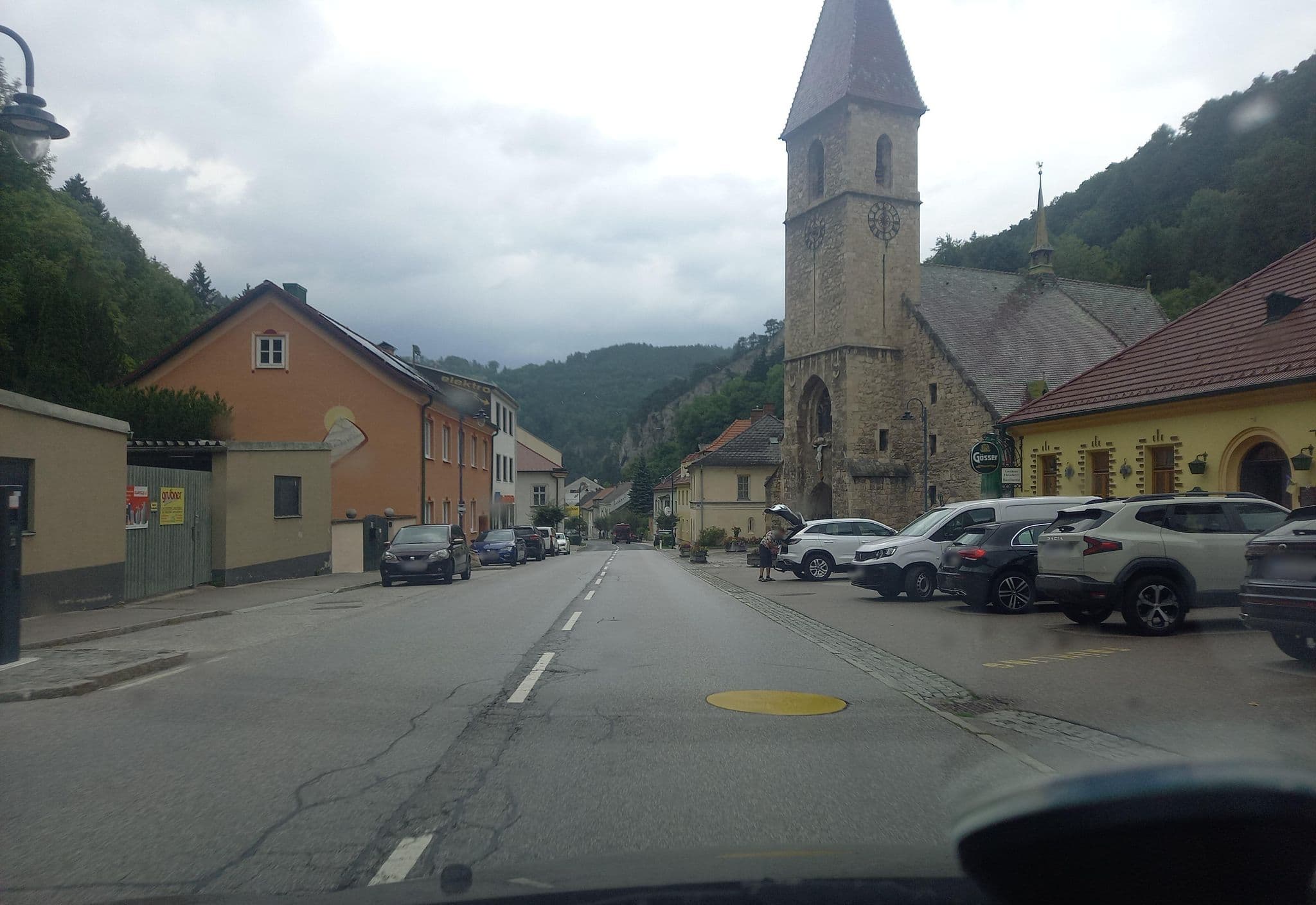 Street view near Gasthaus & Fleischerei Haselbacher, Payerbach — © bbdr (CC BY-SA · Mapillary)