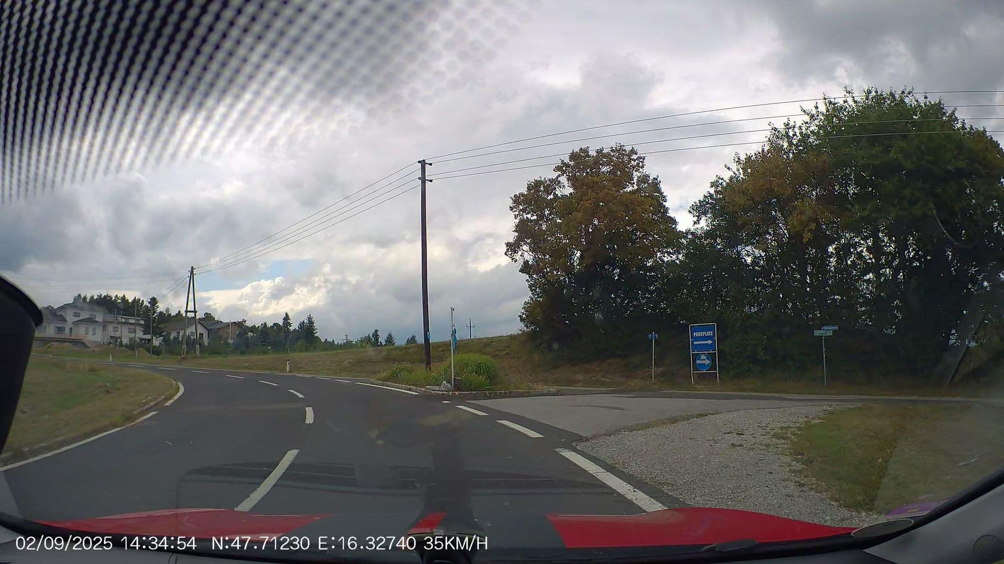 Street view near Gasthof Sauerzapf, Forchtenstein — © AR88 (CC BY-SA · Mapillary)