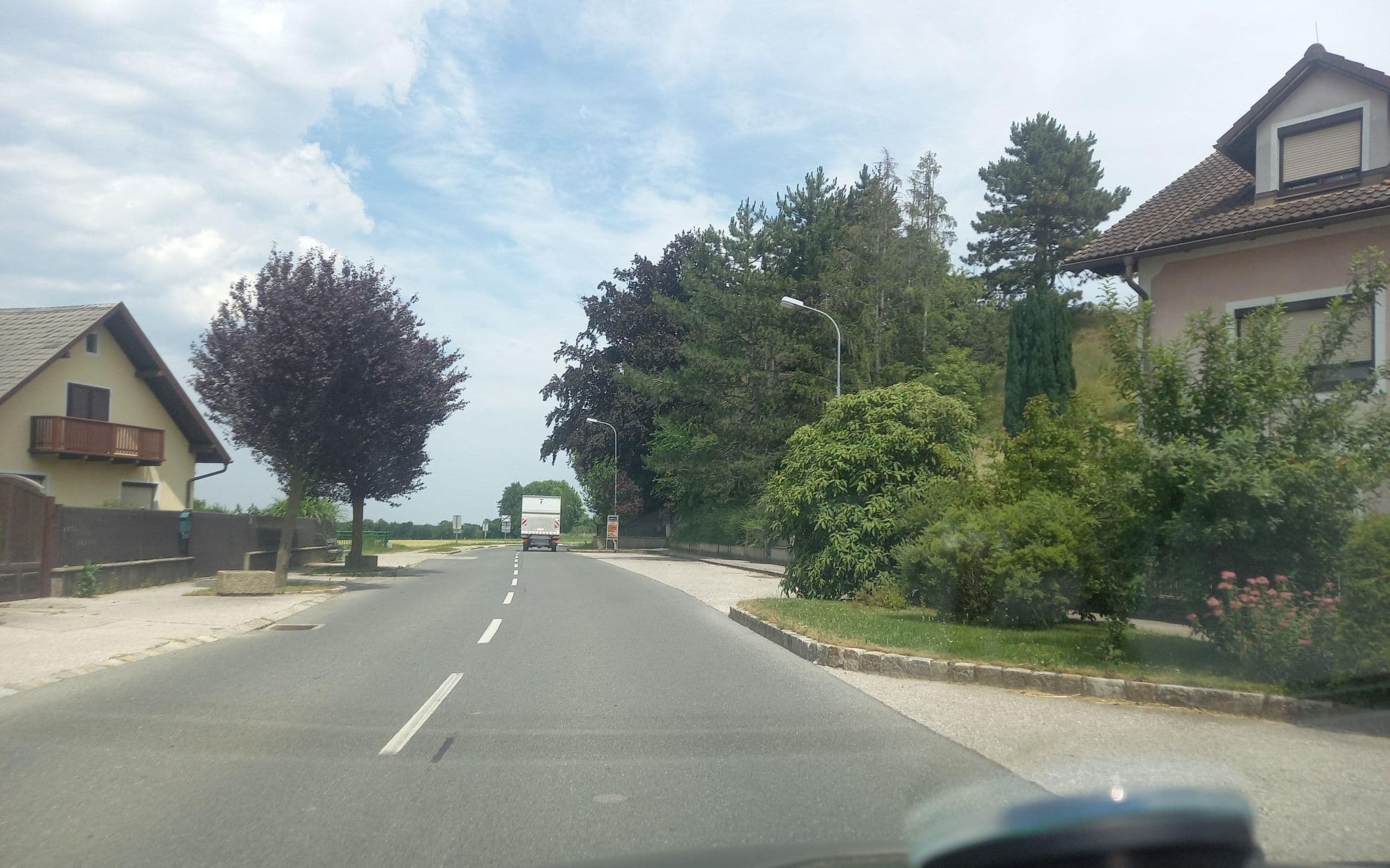 Street view near Herbert Abseher, Bad Erlach — © bbdr (CC BY-SA · Mapillary)