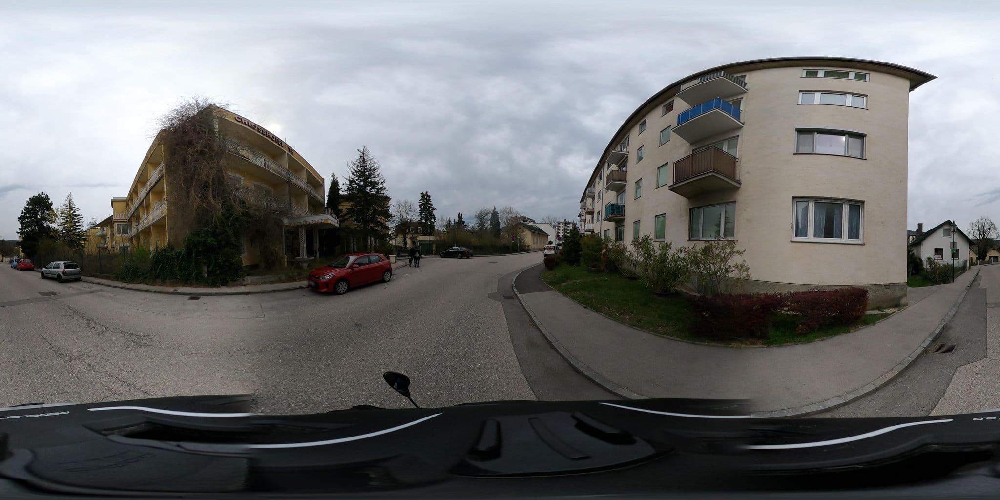 Street view near Austria Classic Schlosshotel Oth, Baden — © di0v0n (CC BY-SA · Mapillary)