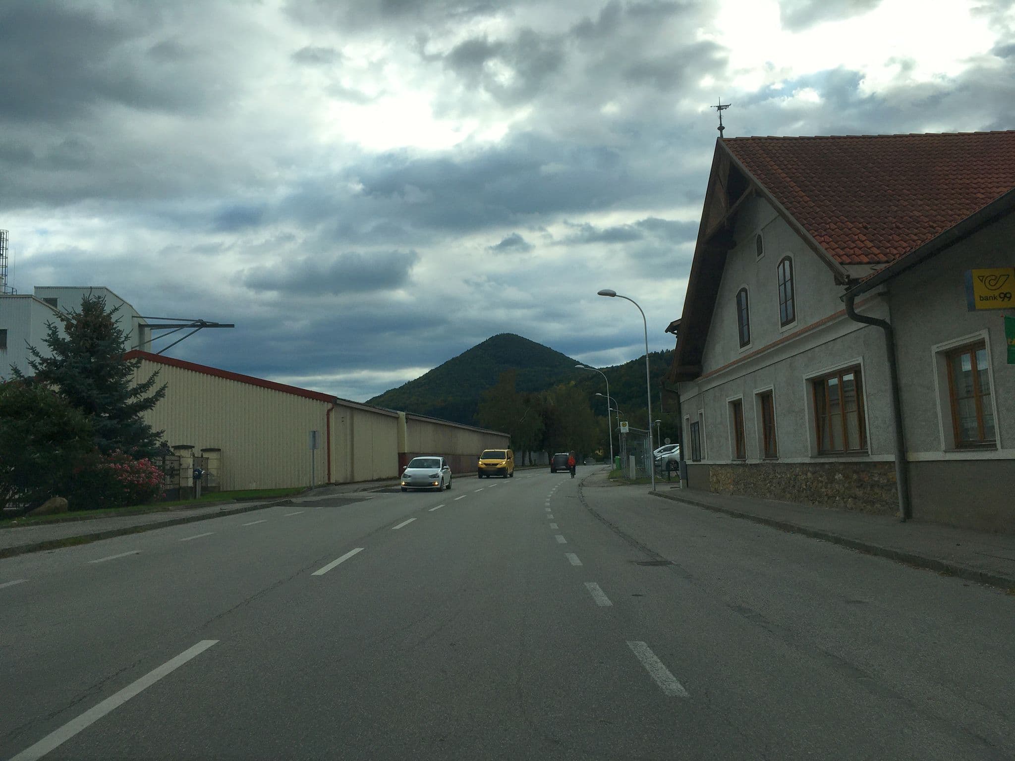 Street view near Senninger Ludwig, Pitten — © istefanos (CC BY-SA · Mapillary)